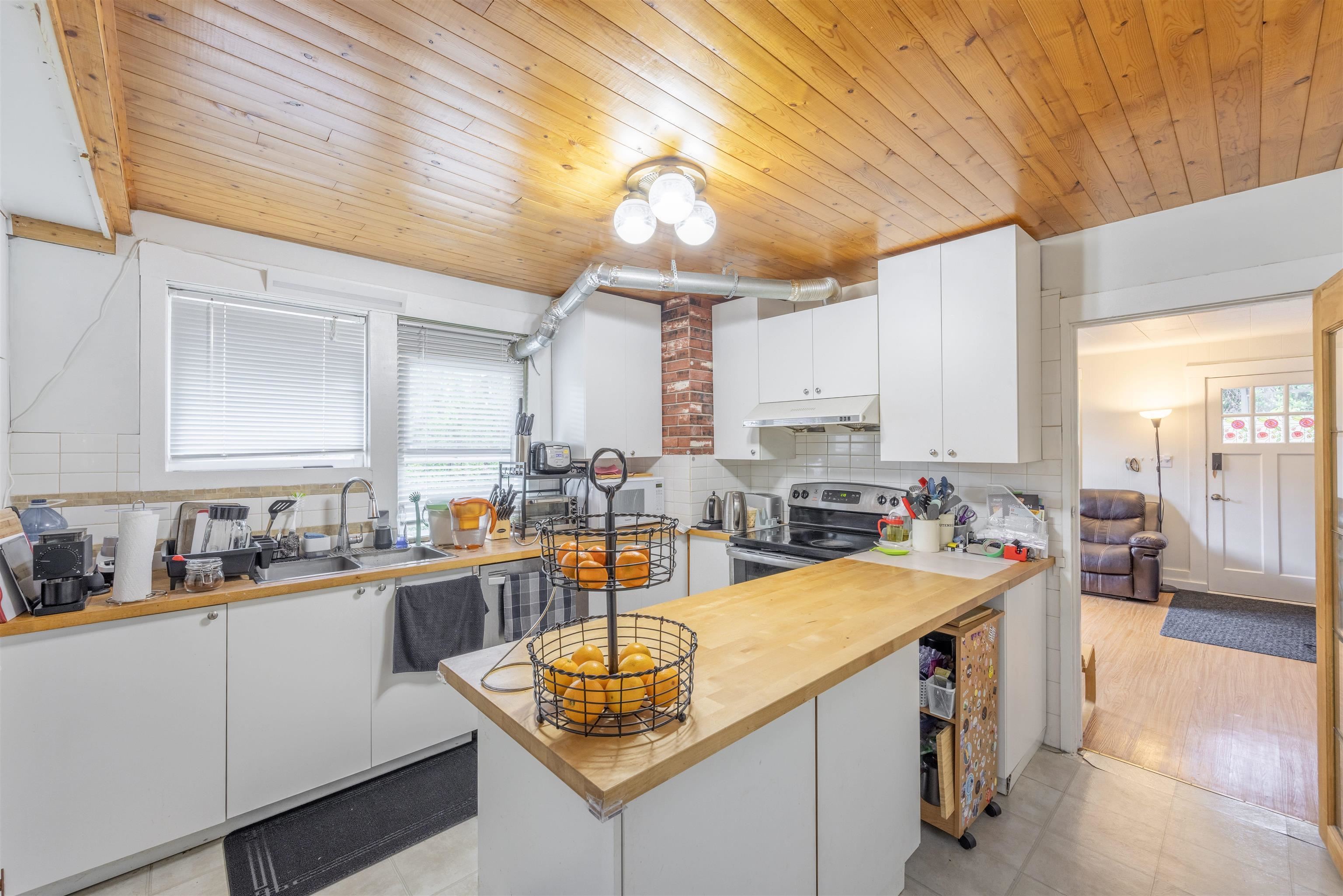 634 ROCHESTER AVENUE, Coquitlam BC V3K 2V7, R3073360, BC,