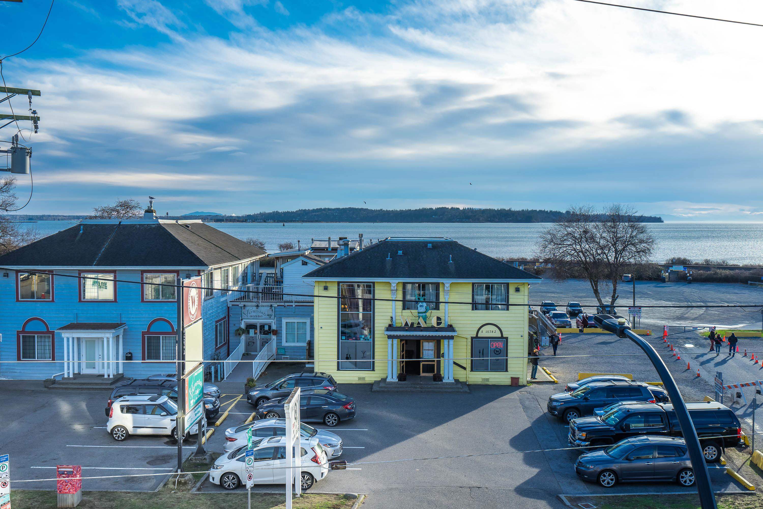 204 15777 MARINE DRIVE, R3073365, BC,