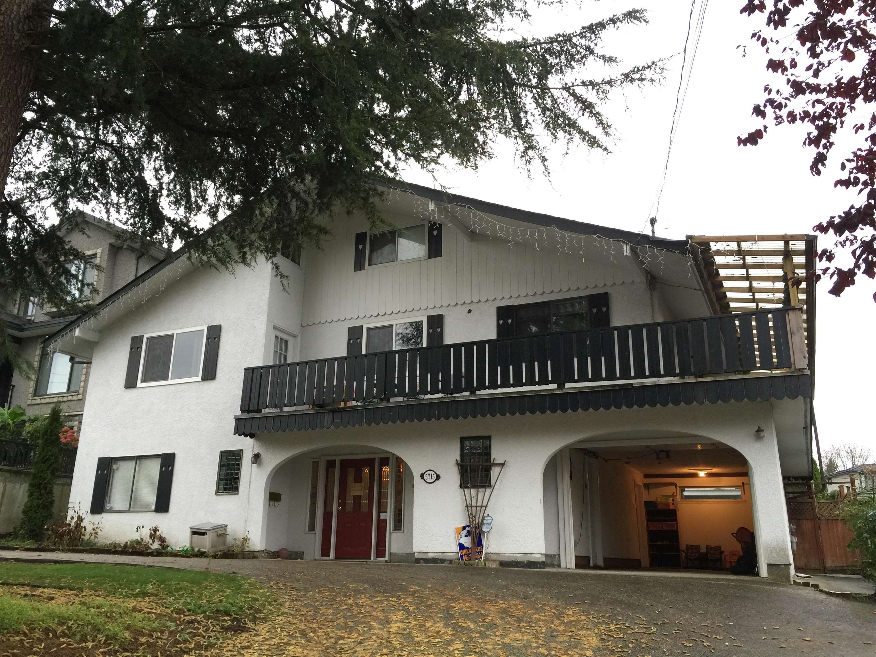 5715 ROYAL OAK AVENUE, Burnaby BC V5H 3N3, R3073416, BC,