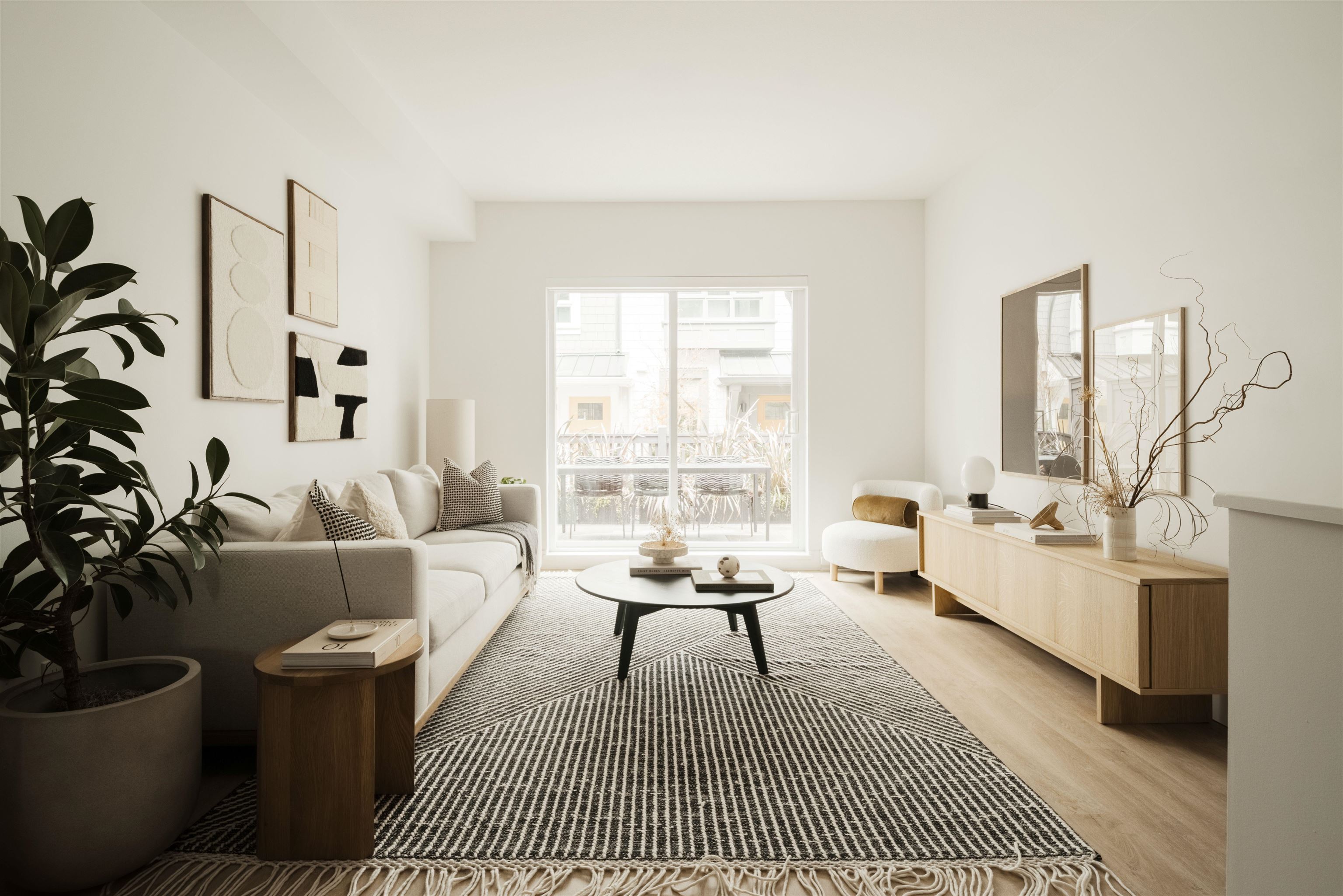 105 2322 EMERY COURT, R3073442, BC,