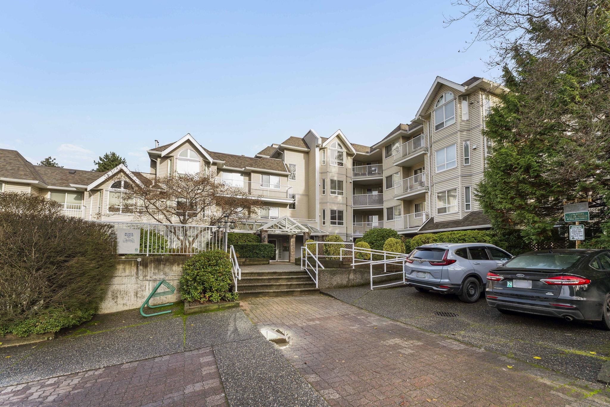 208 13475 96 AVENUE, R3073532, BC,