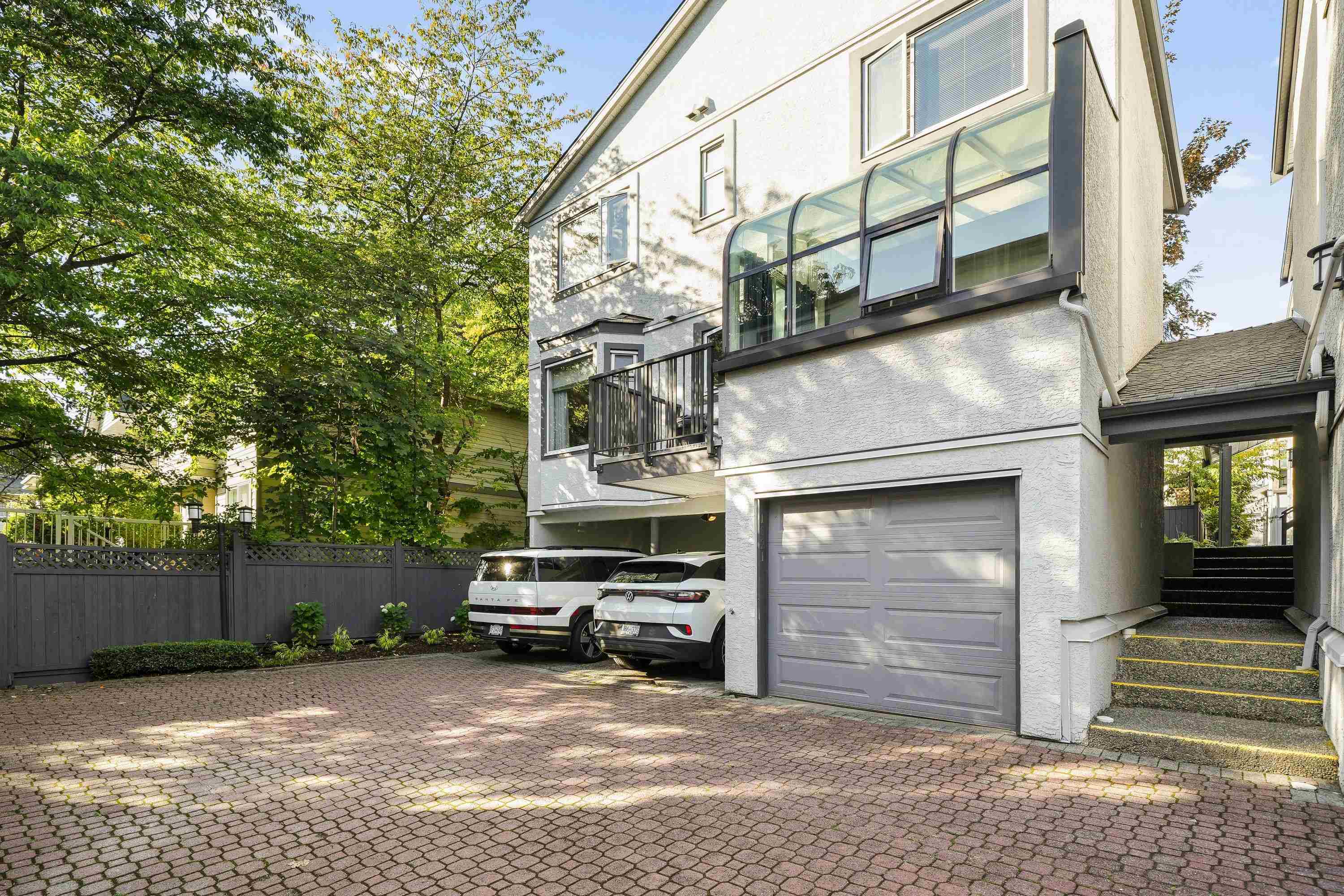 1621 FELL AVENUE, North Vancouver BC V7P 2K5, R3073571, BC,