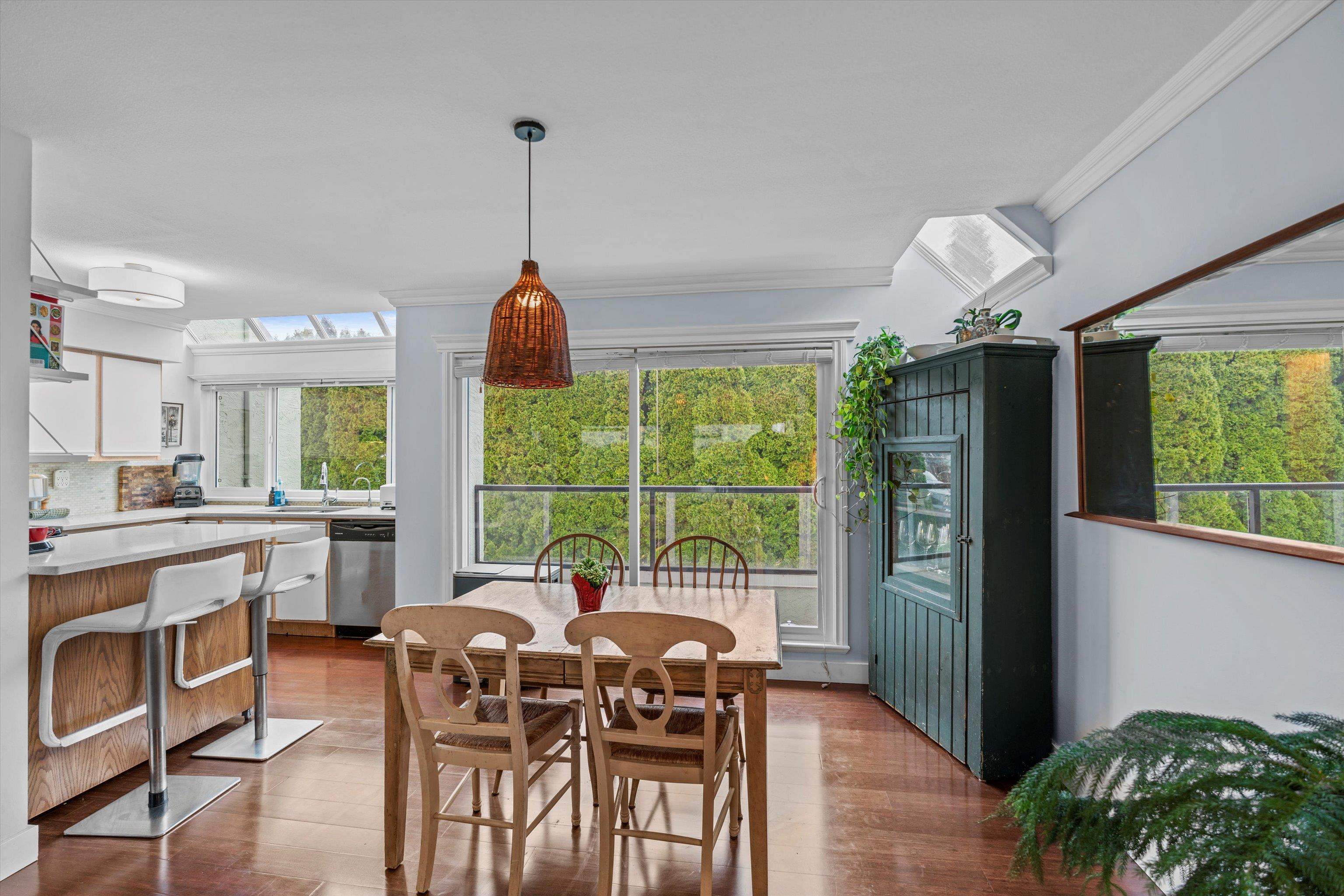 2 410 MAHON AVENUE, R3073648, BC,