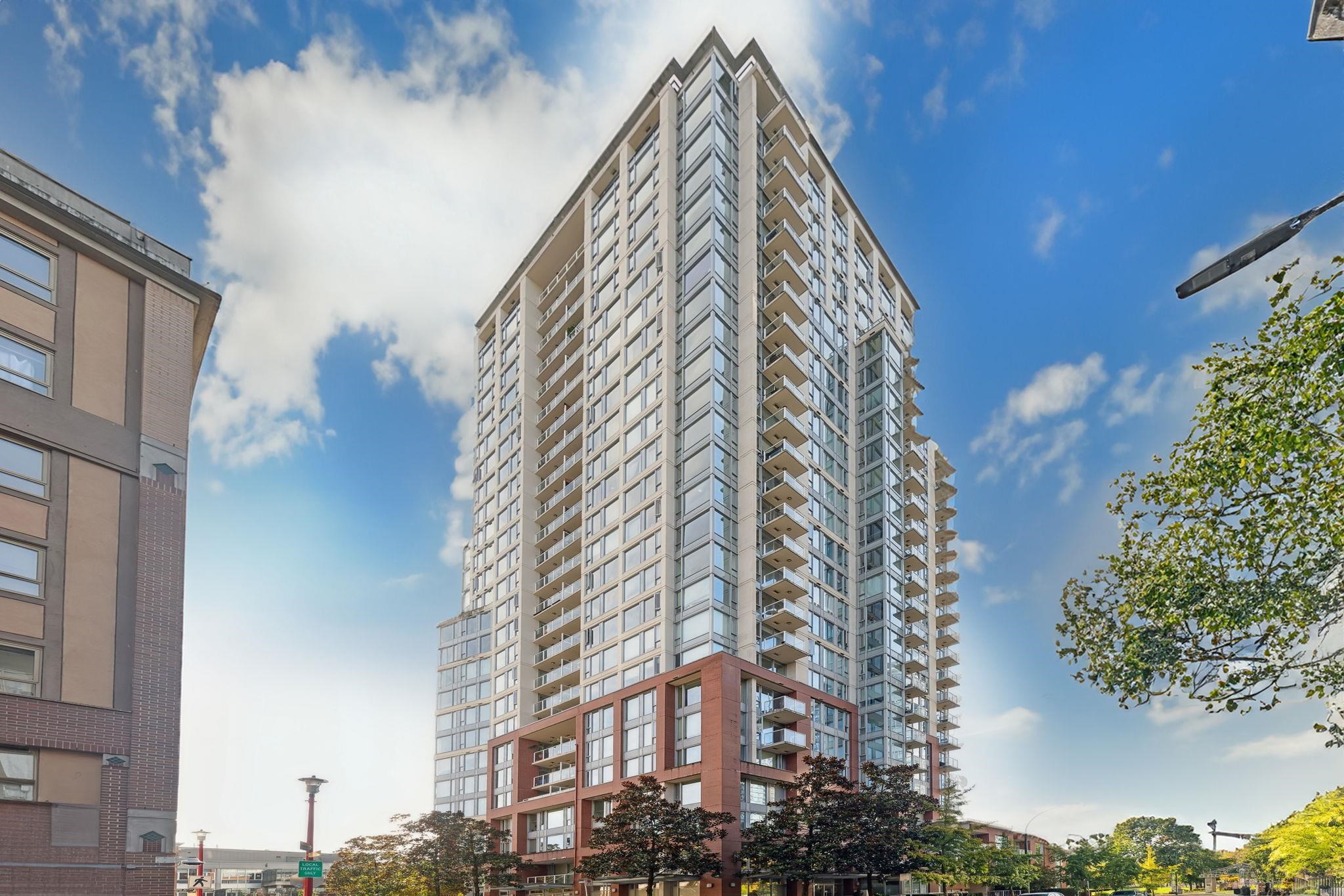 2008 550 TAYLOR STREET, R3073776, BC,