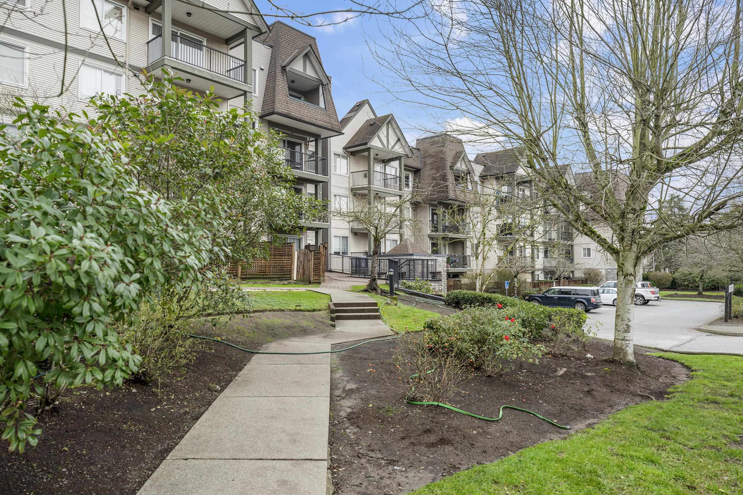 421 12083 92A AVENUE, R3073828, BC,