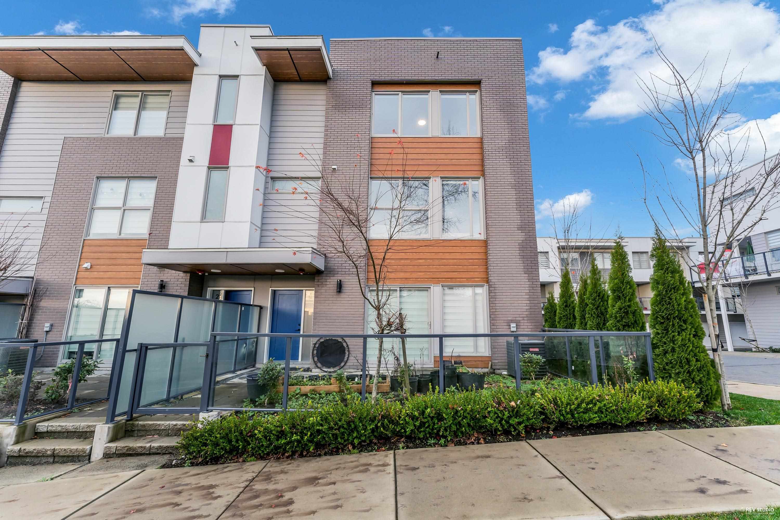 1 12585 104A AVENUE, R3073849, BC,