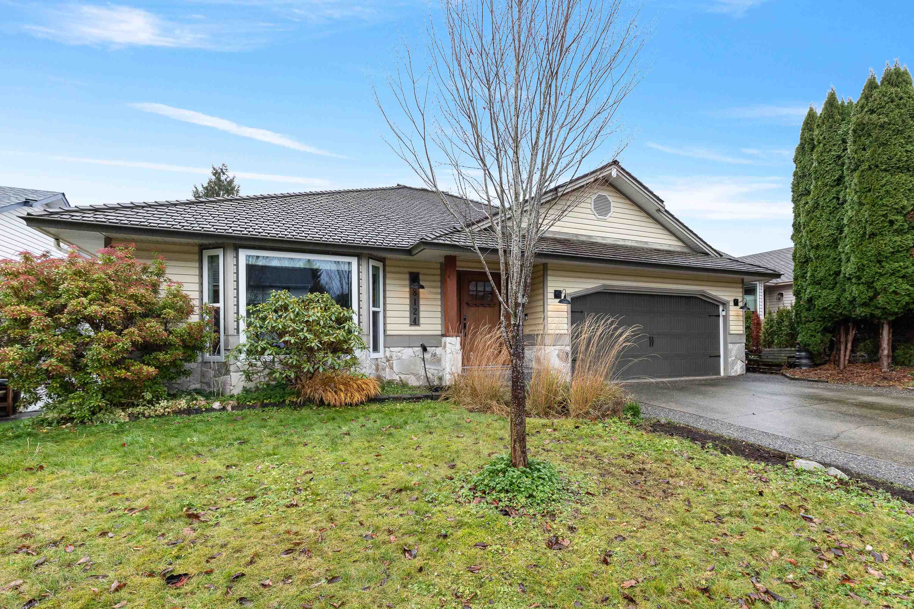 8124 FORBES STREET, Mission BC V2V 6L5, R3073860, BC,