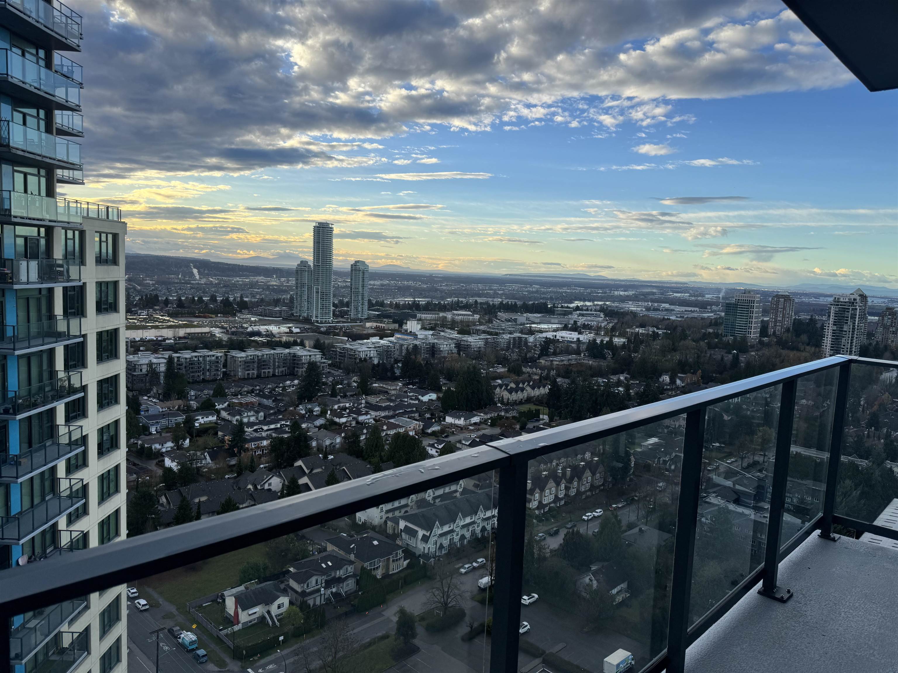 2606 7358 EDMONDS STREET, R3073920, BC,