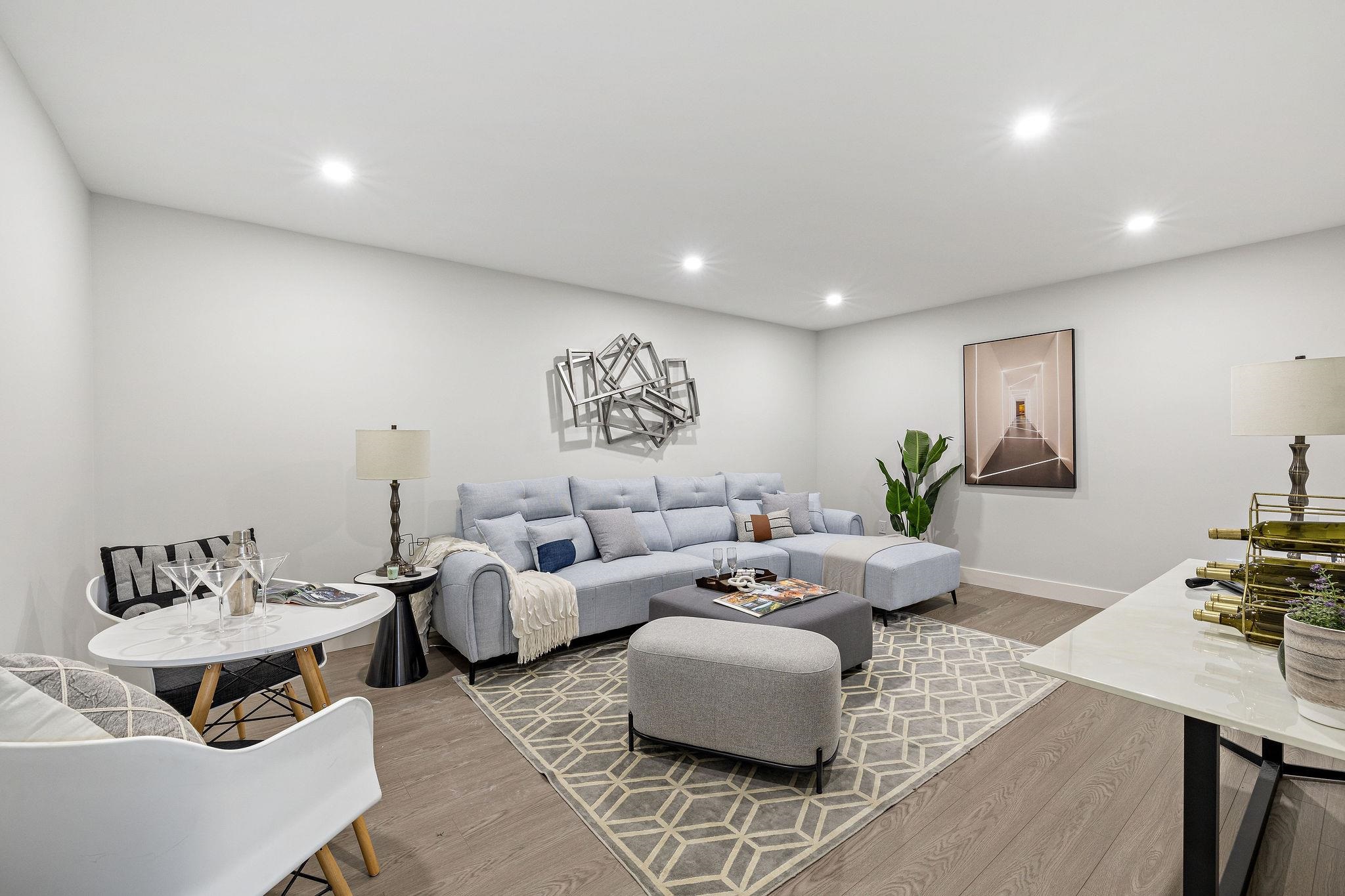 3 14391 61A AVENUE, R3073929, BC,