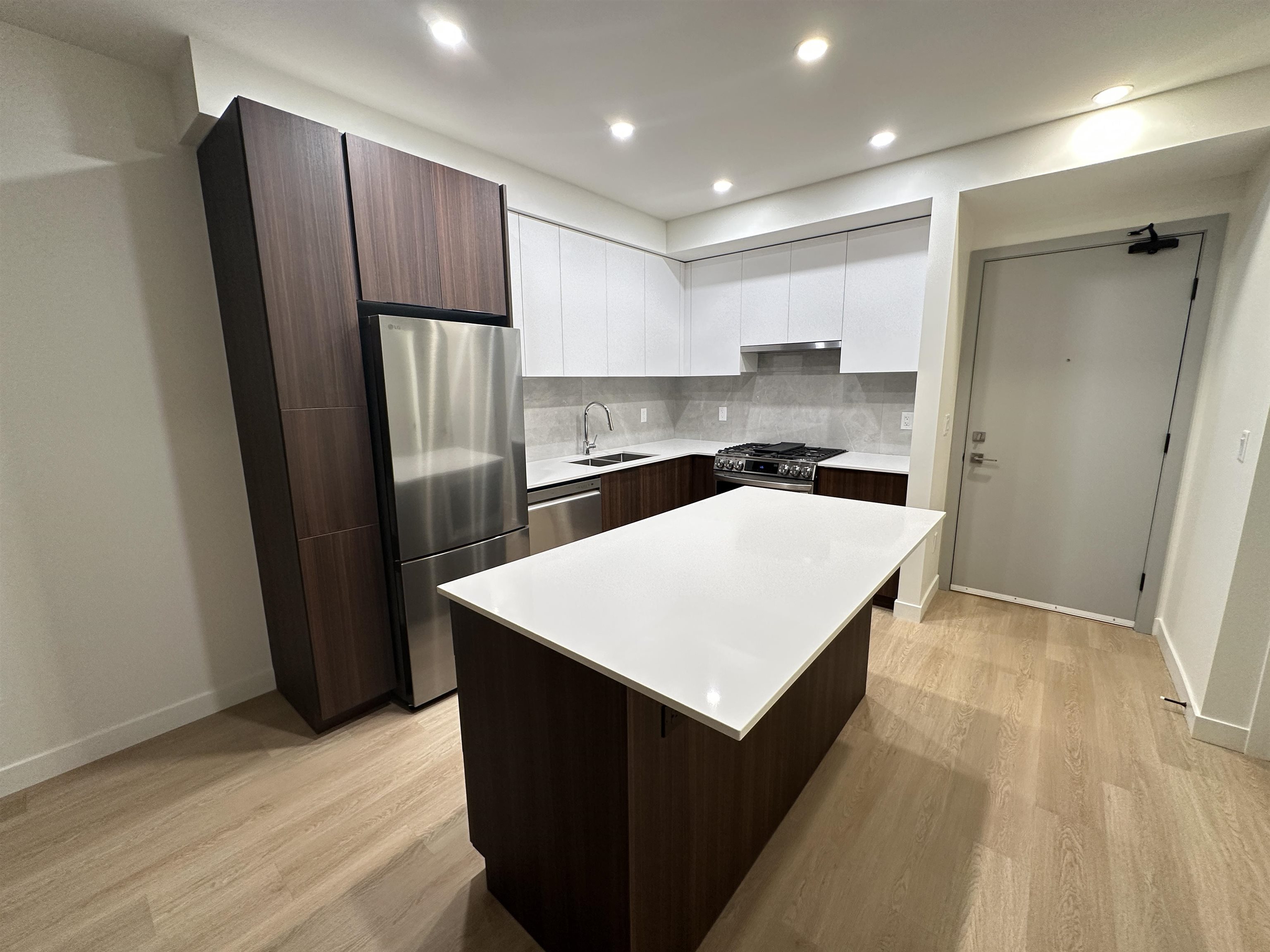 A302 7980 206A STREET, R3073990, BC,