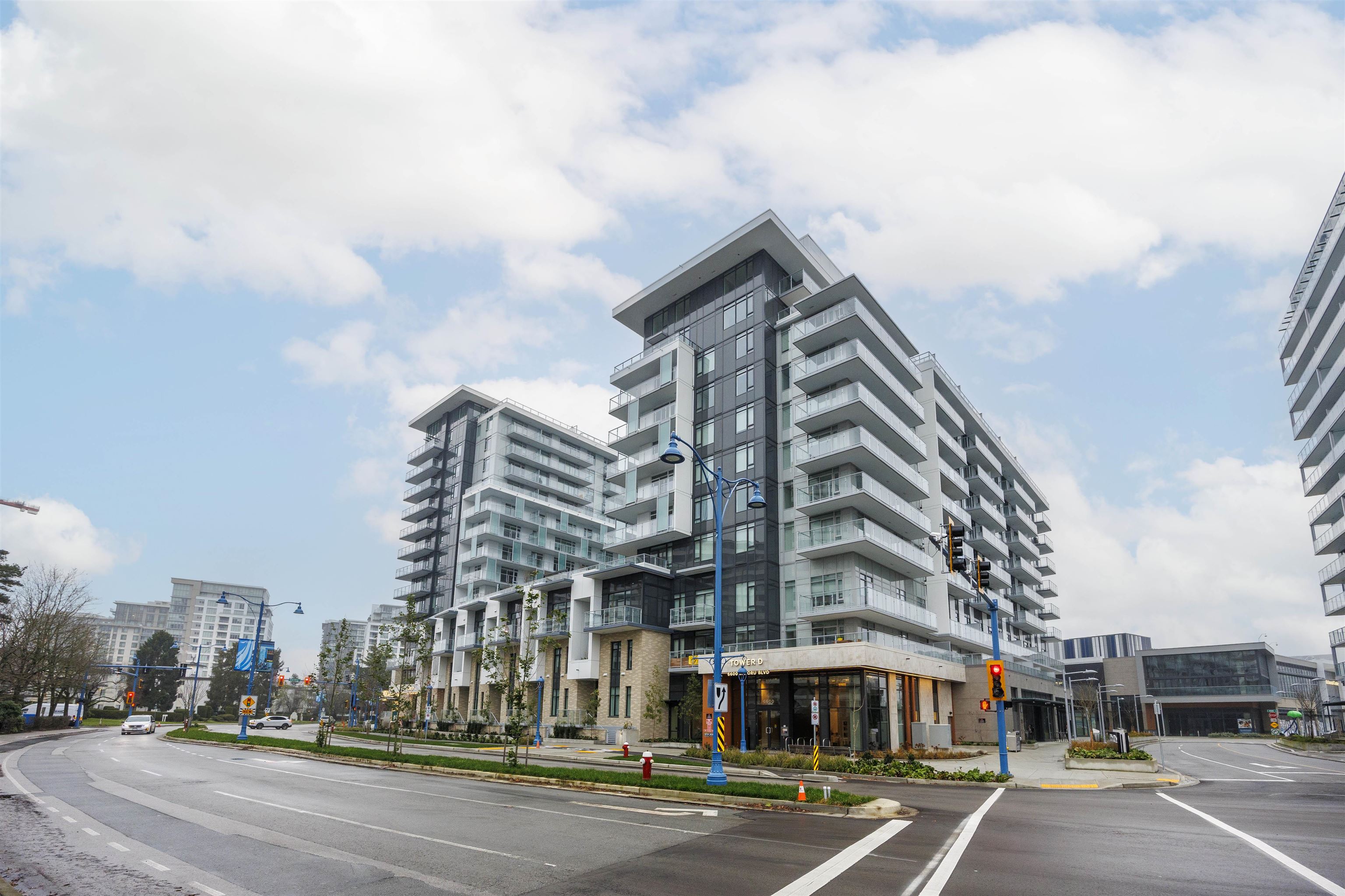 MLS® listing #R3073998 for sale located at 1125 6600 MINORU BOULEVARD