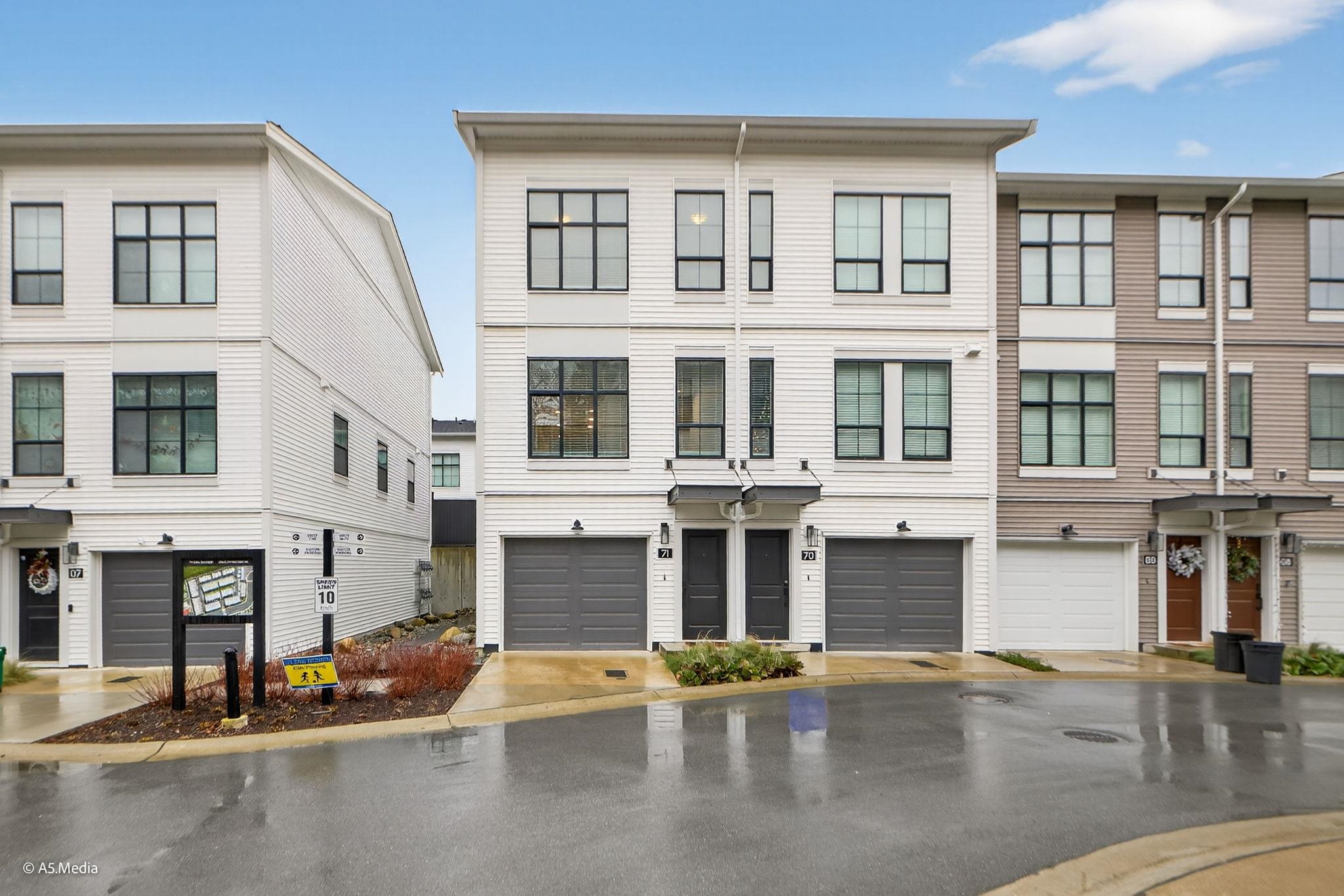 71 2774 MONTROSE AVENUE, R3074034, BC,