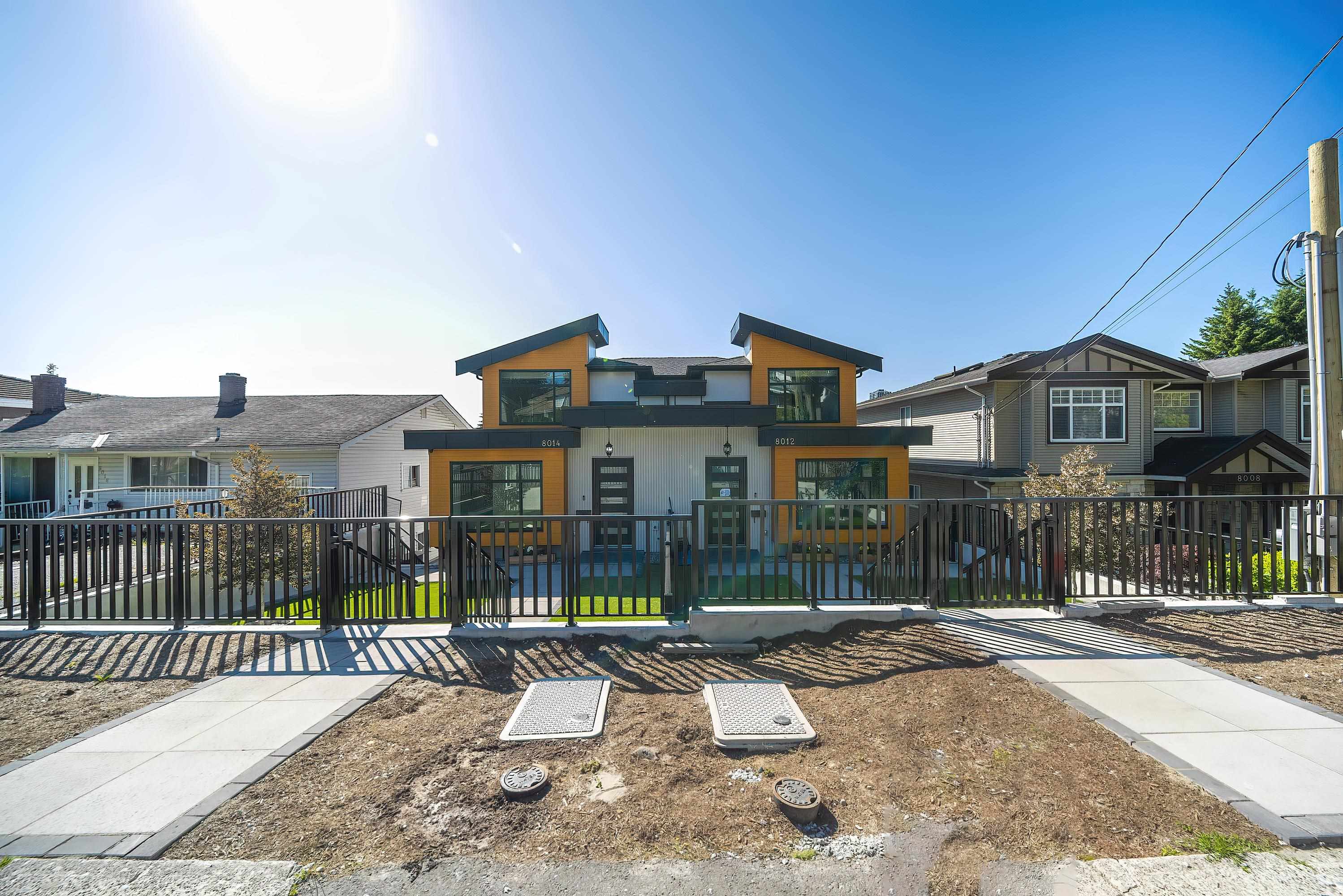 8012 11TH AVENUE, Burnaby BC V3N 2N7, R3074101, BC,