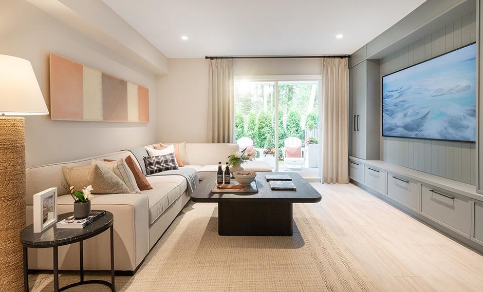 185 1330 WELLON STREET, R3074124, BC,