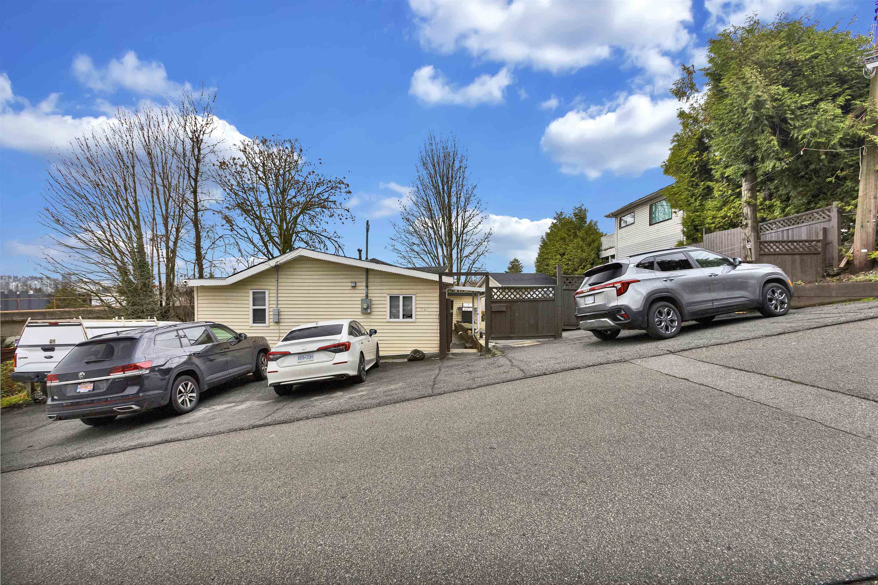 12943 112 AVENUE, Surrey BC V3T 2S6, R3074137, BC,