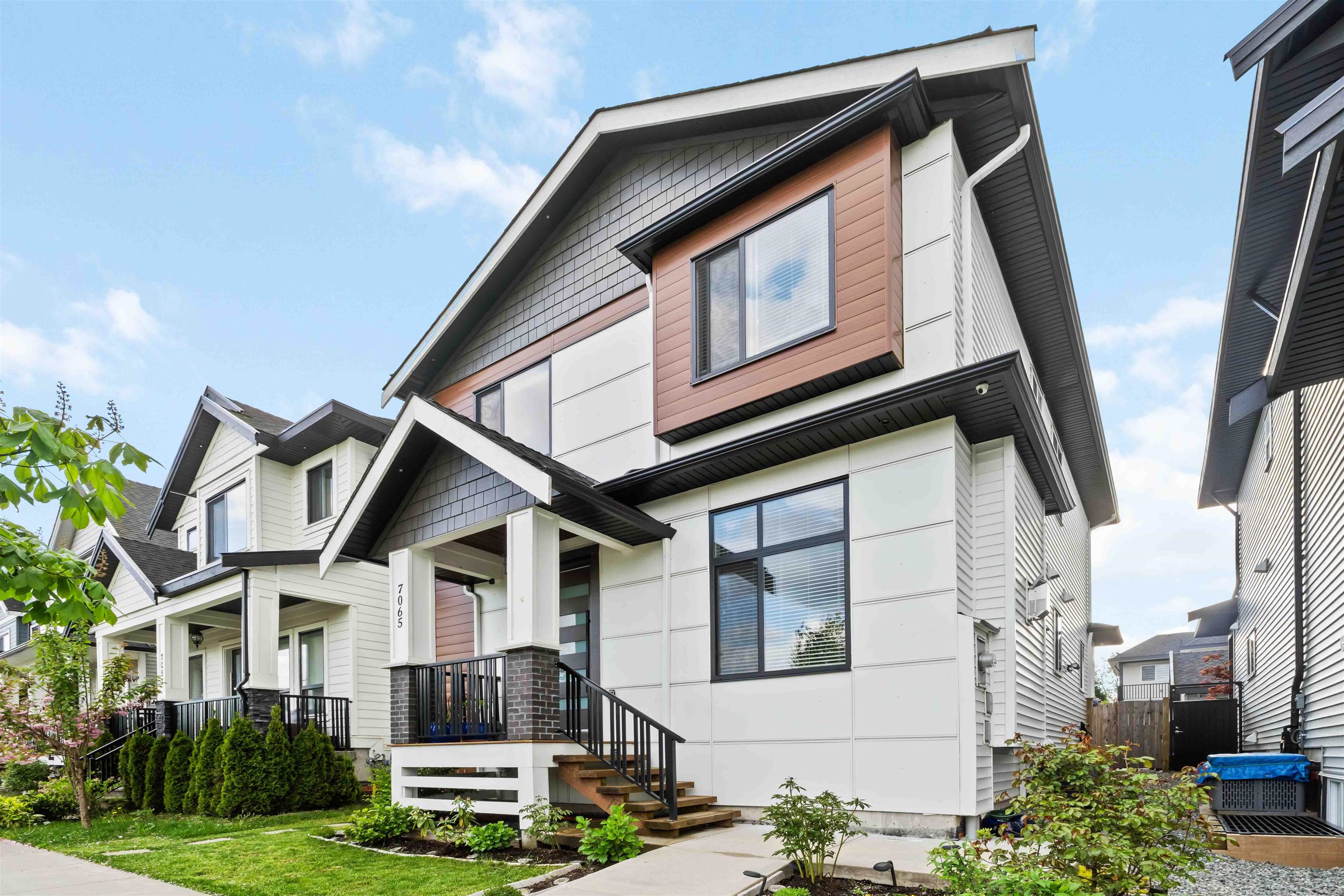 7065 194A STREET, Surrey BC V4N 1N2, R3074181, BC,