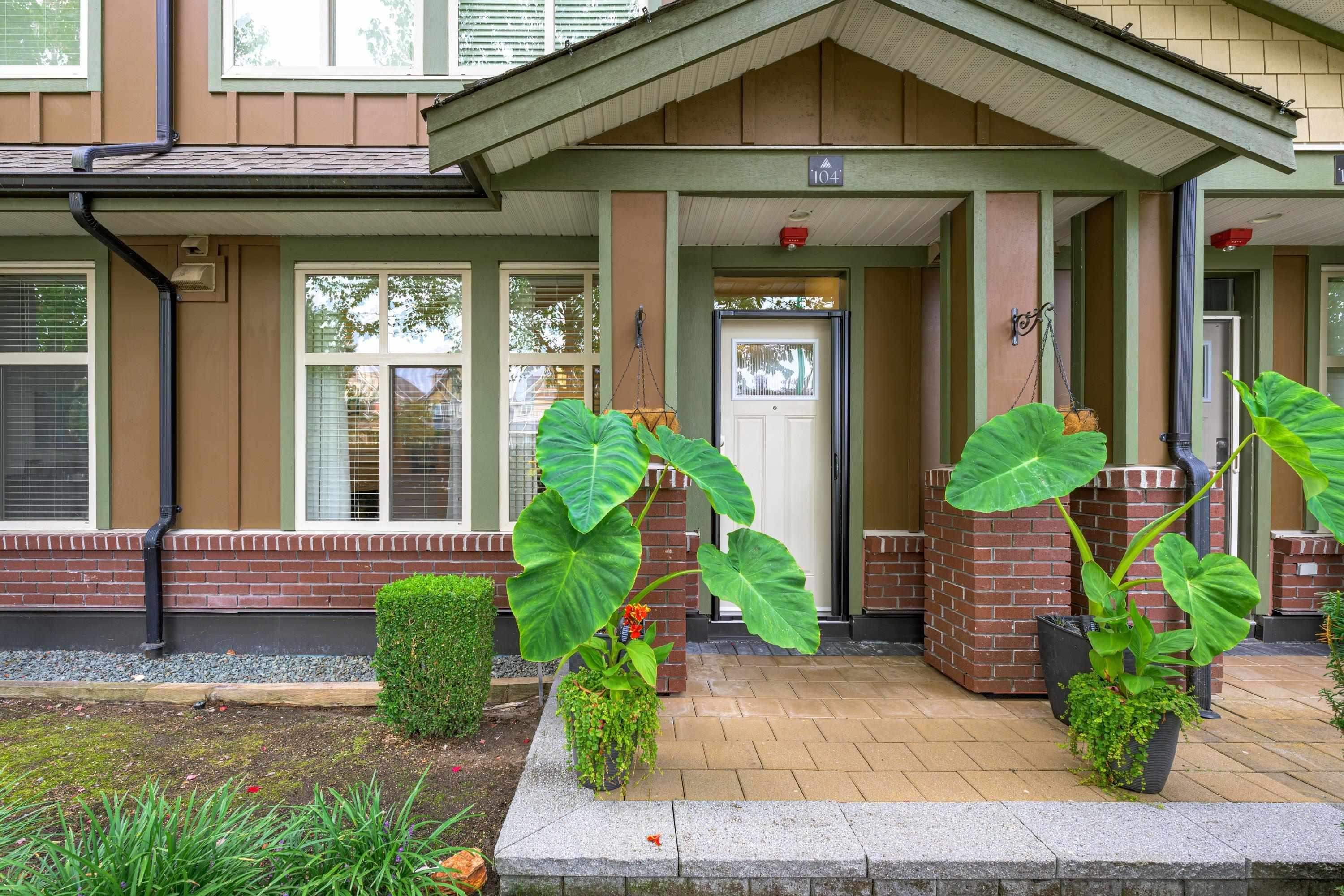 104 6706 192 STREET DIVERSION, R3074329, BC,