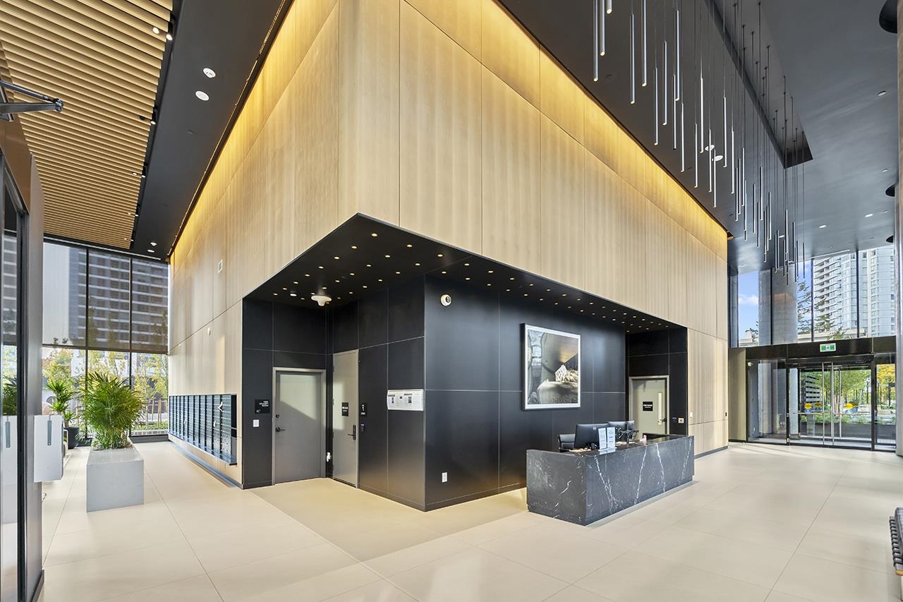 3808 5987 WILSON AVENUE, R3074364, BC,