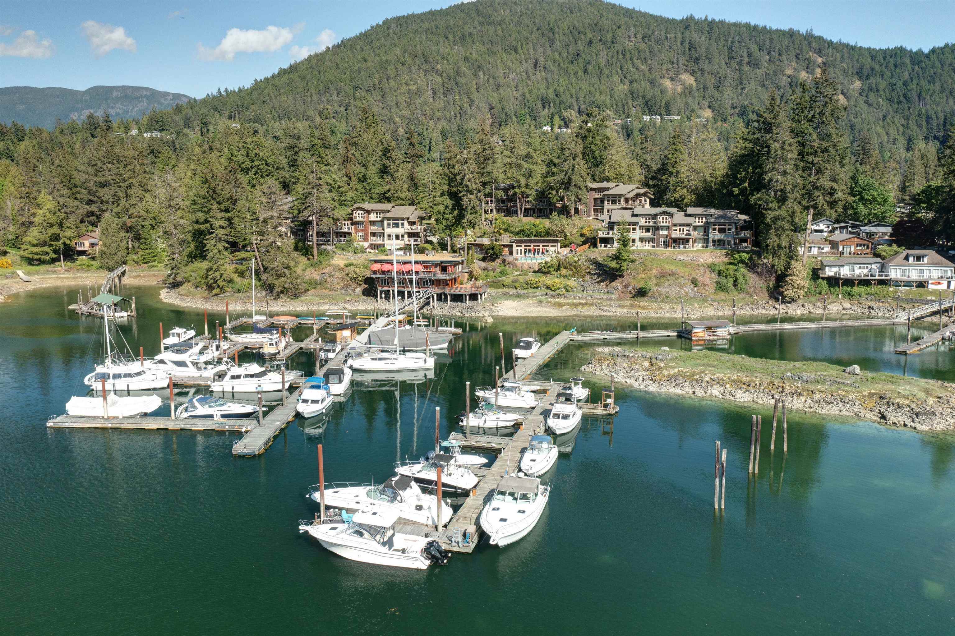 12849 LAGOON ROAD, Madeira Park BC V0N 2H0, R3074440, BC,