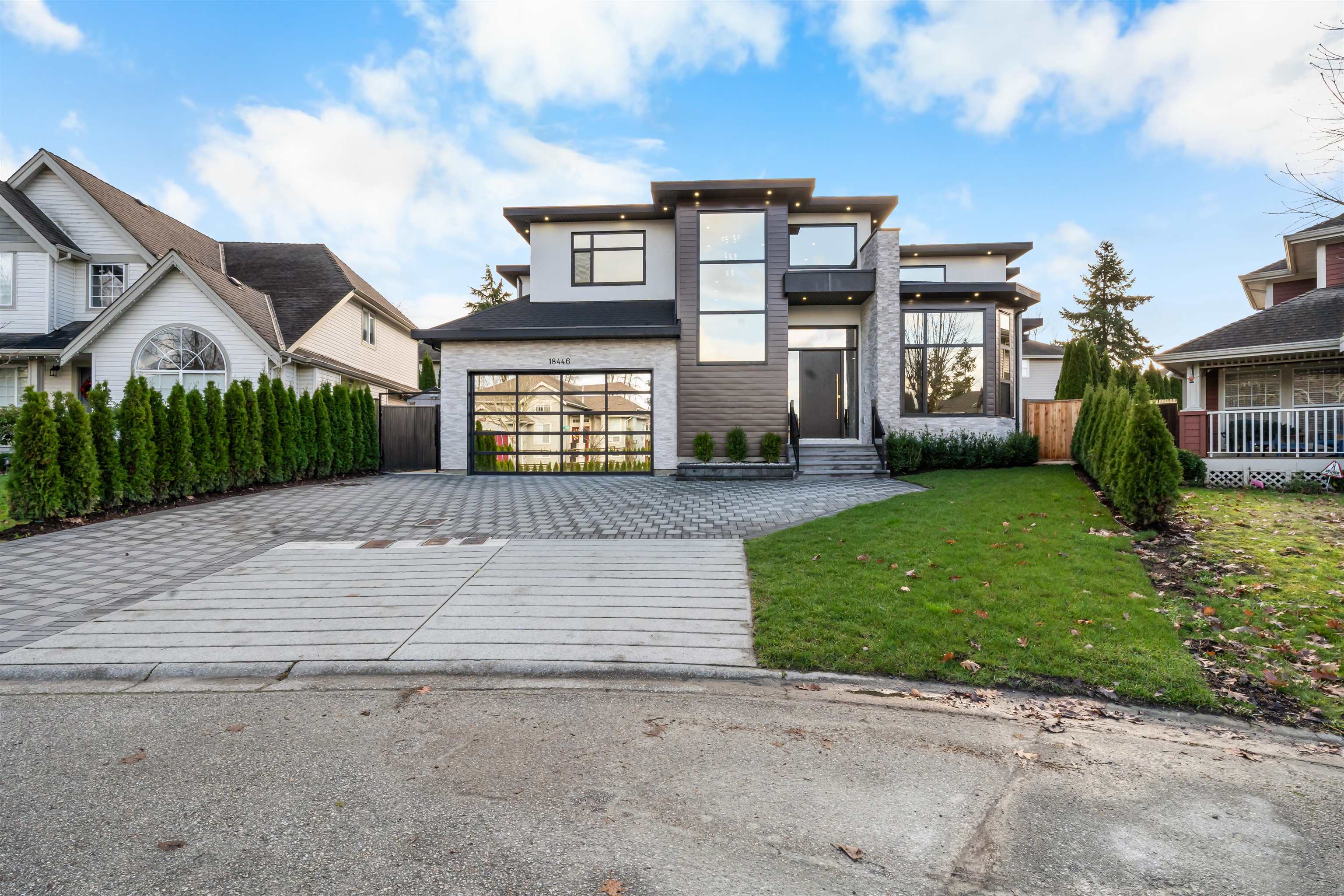 18446 68A AVENUE, Surrey BC V3S 9H9, R3074505, BC,