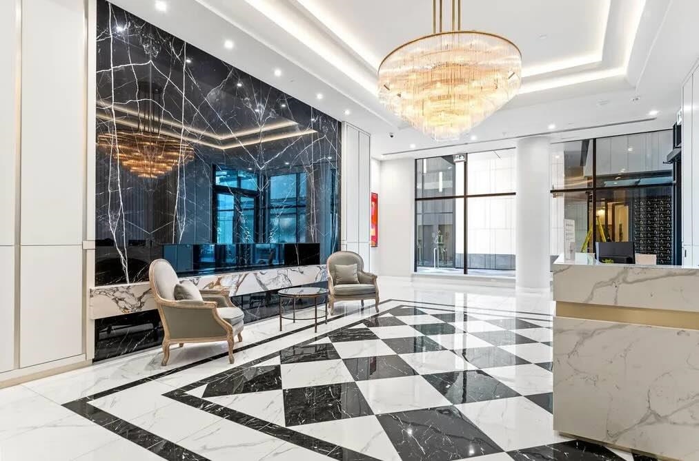 514 135 13TH STREET, R3074528, BC,