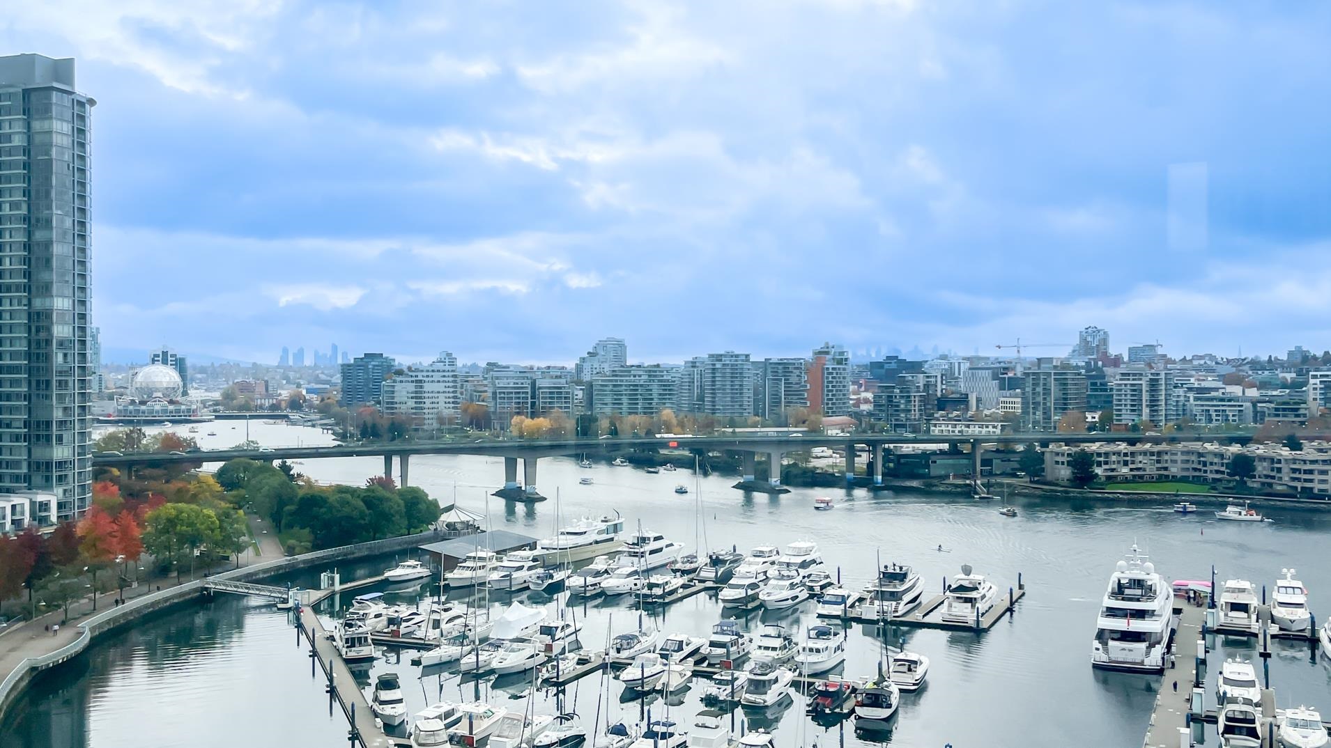 1602 1201 MARINASIDE CRESCENT, R3074546, BC,