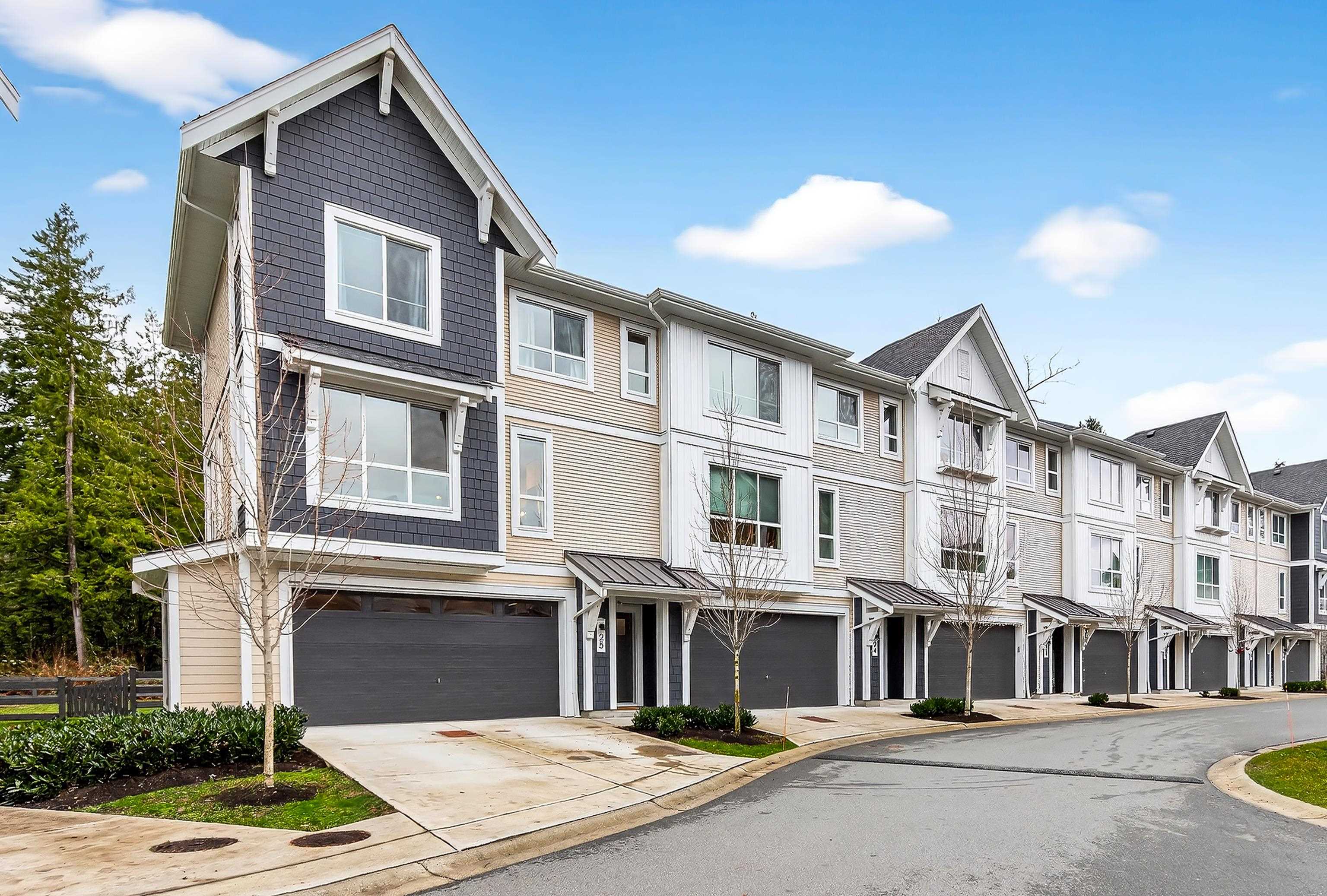 25 8335 NELSON STREET, R3074841, BC,