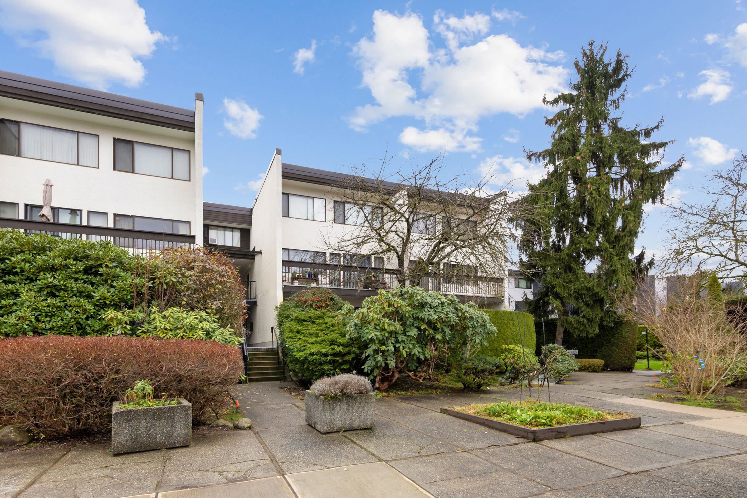 5 7327 MONTECITO DRIVE, R3074881, BC,