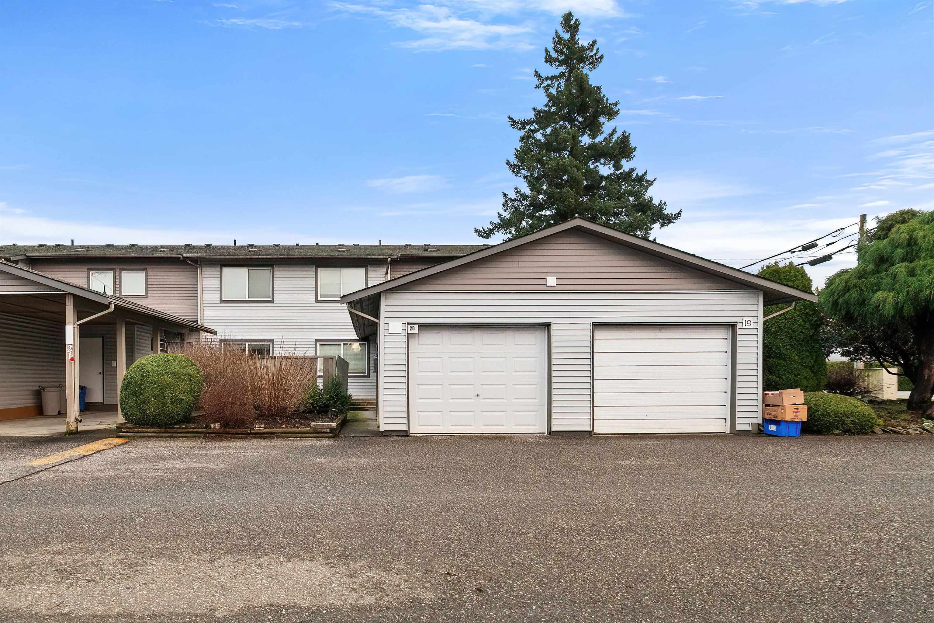 20 46689 FIRST AVENUE, R3074939, BC,