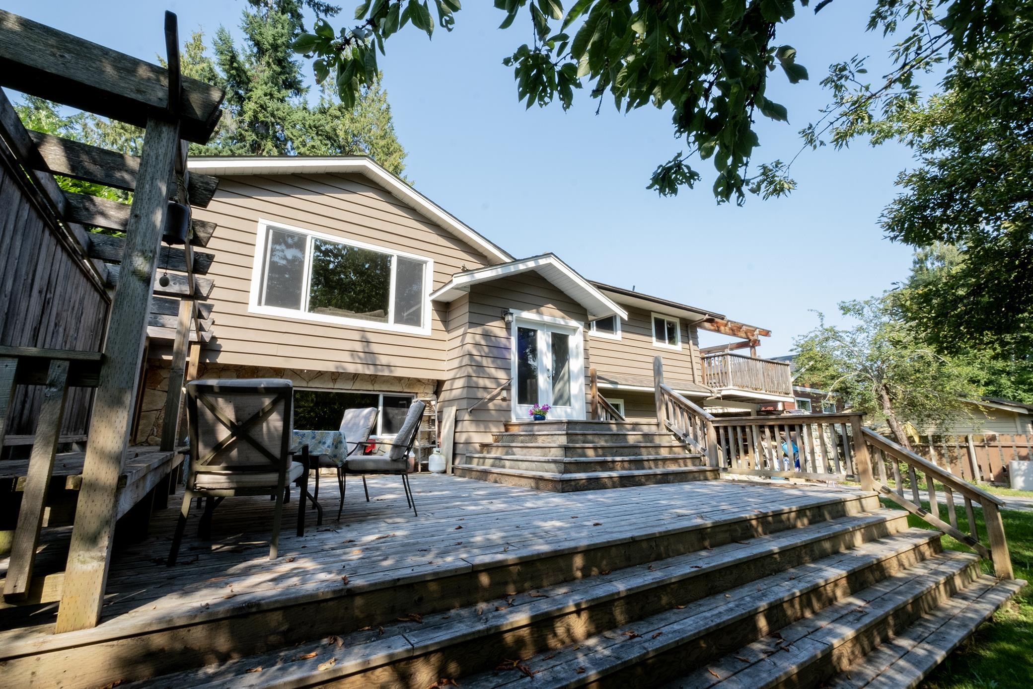 1160 ROSAMUND ROAD, Gibsons BC V0N 1V3, R3075027, BC,