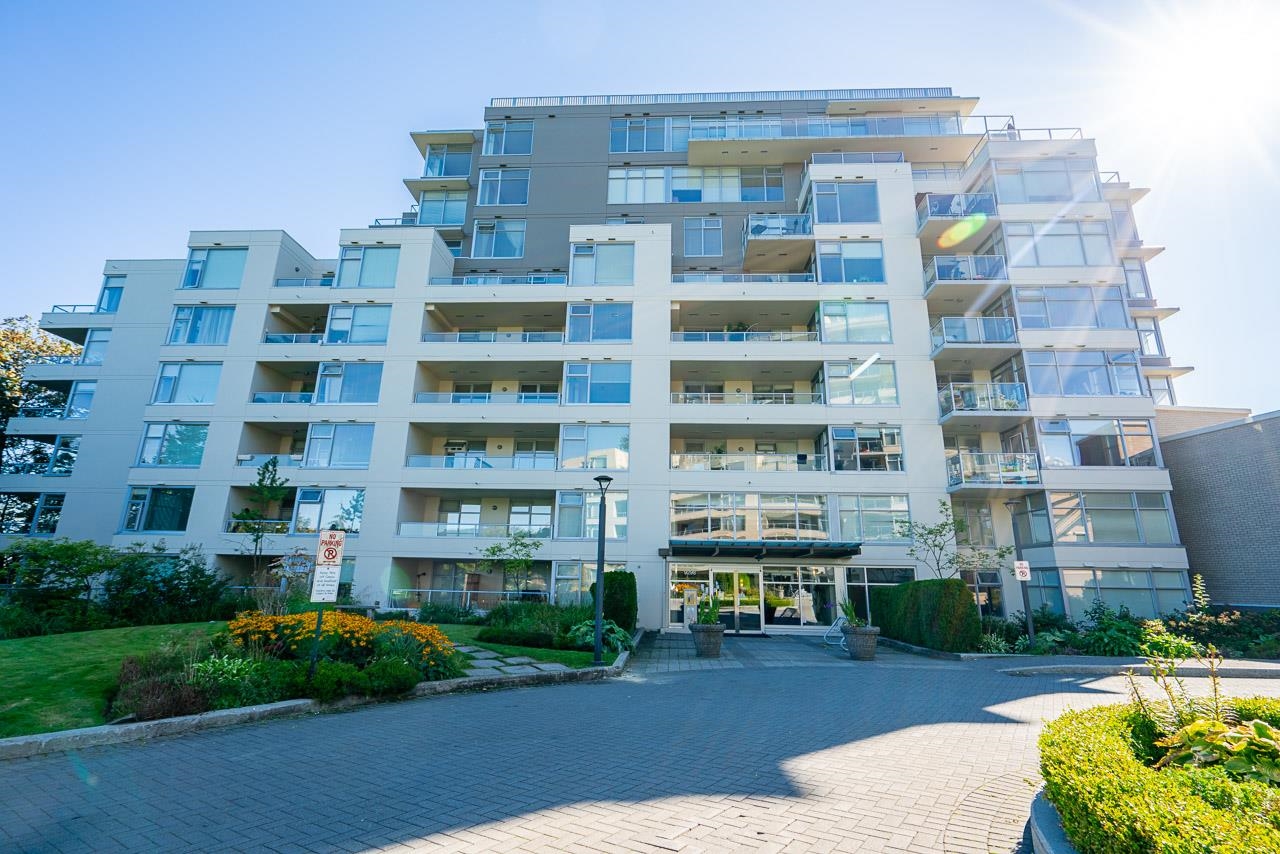 005 9298 UNIVERSITY CRESCENT, R3075032, BC,