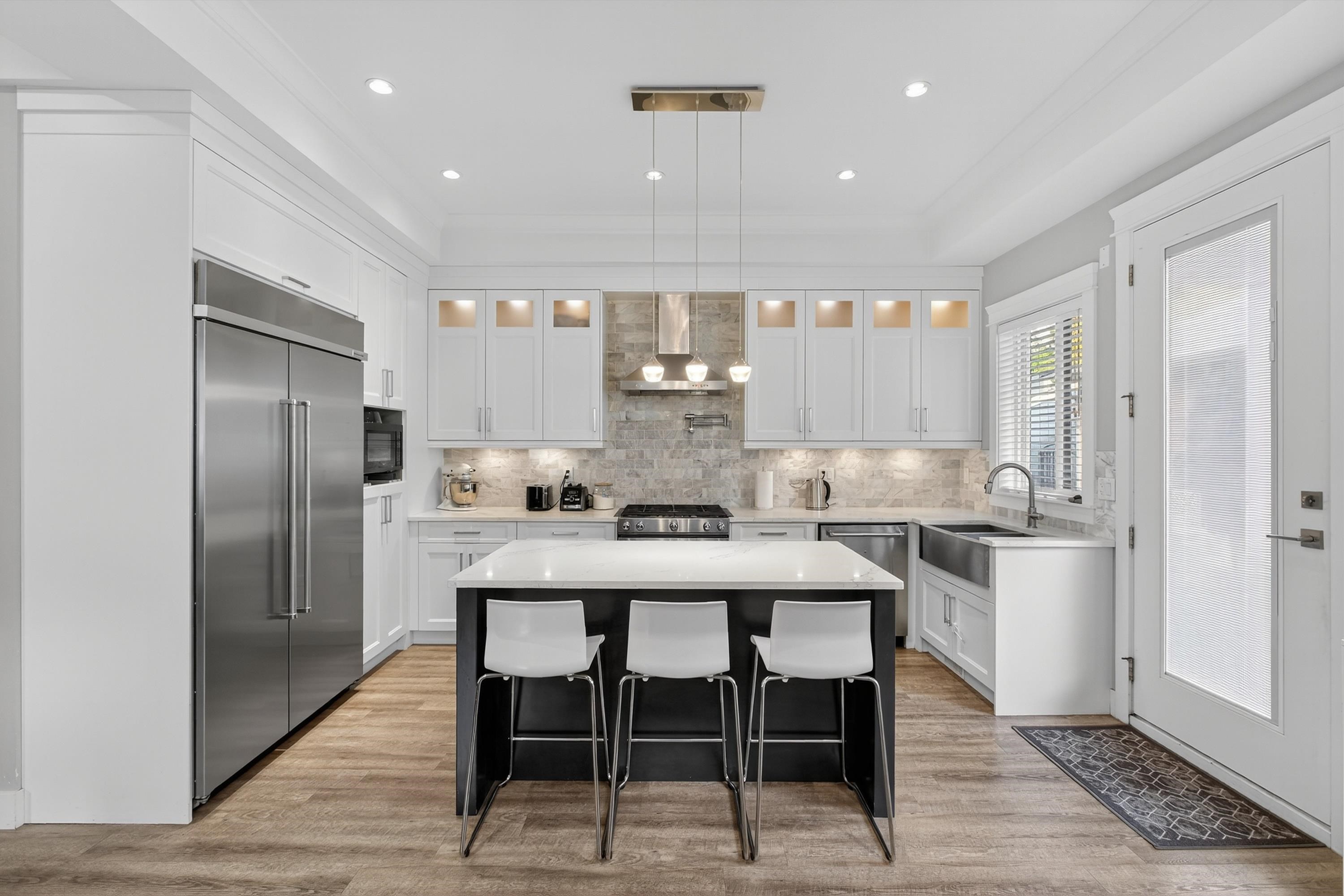 2926 160 STREET, Surrey BC V3Z 3W1, R3075194, BC,