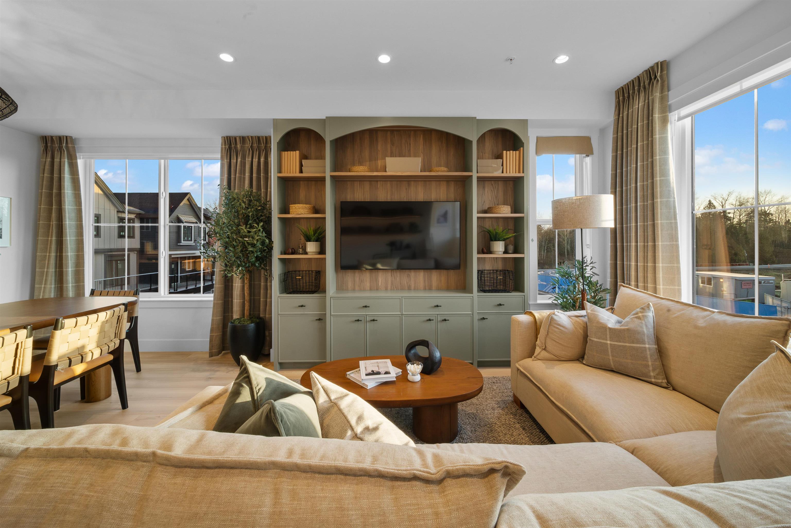 62 7661 198B STREET, R3075248, BC,