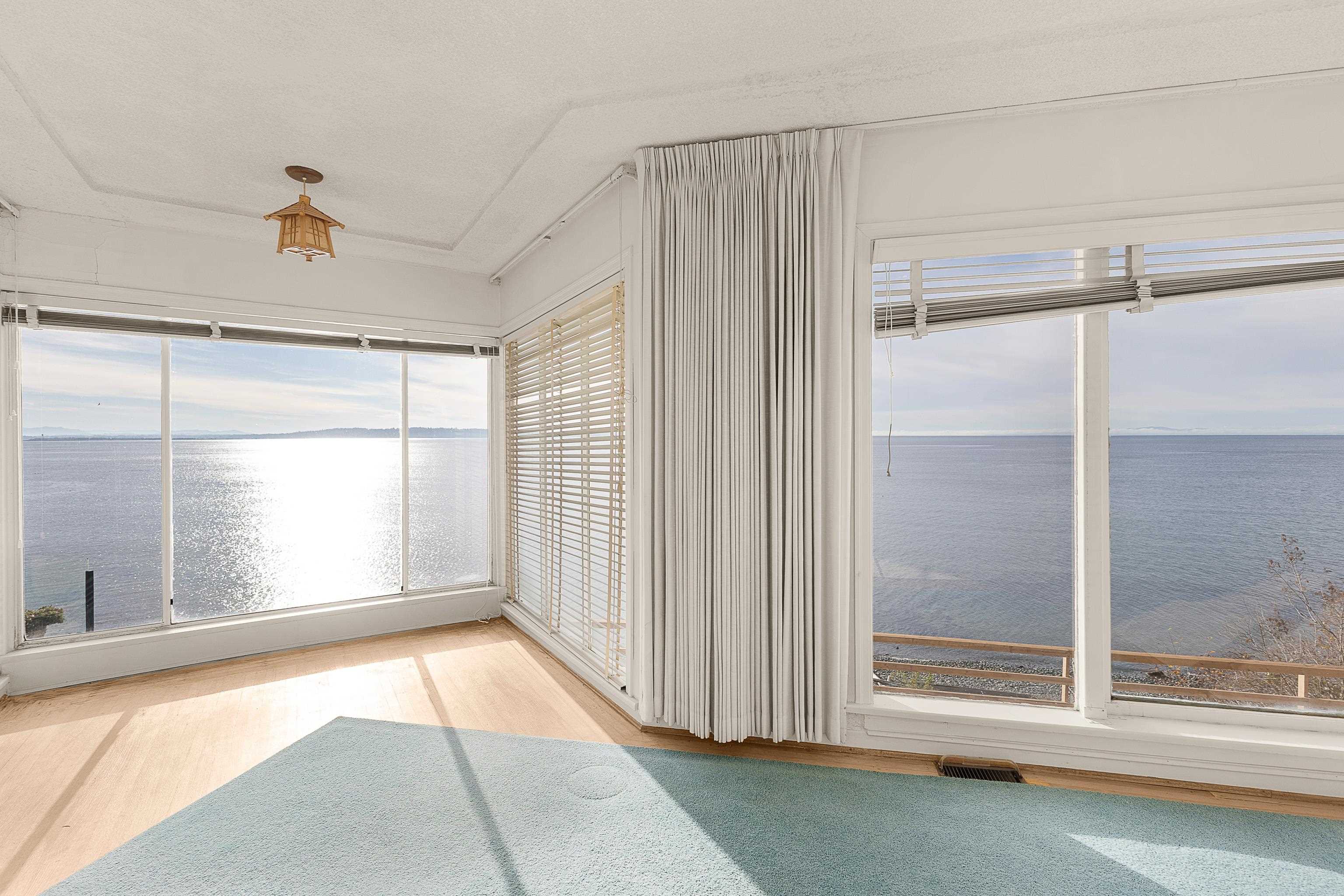 14458 MARINE DRIVE, White Rock BC V3S 1P6, R3075314, BC,