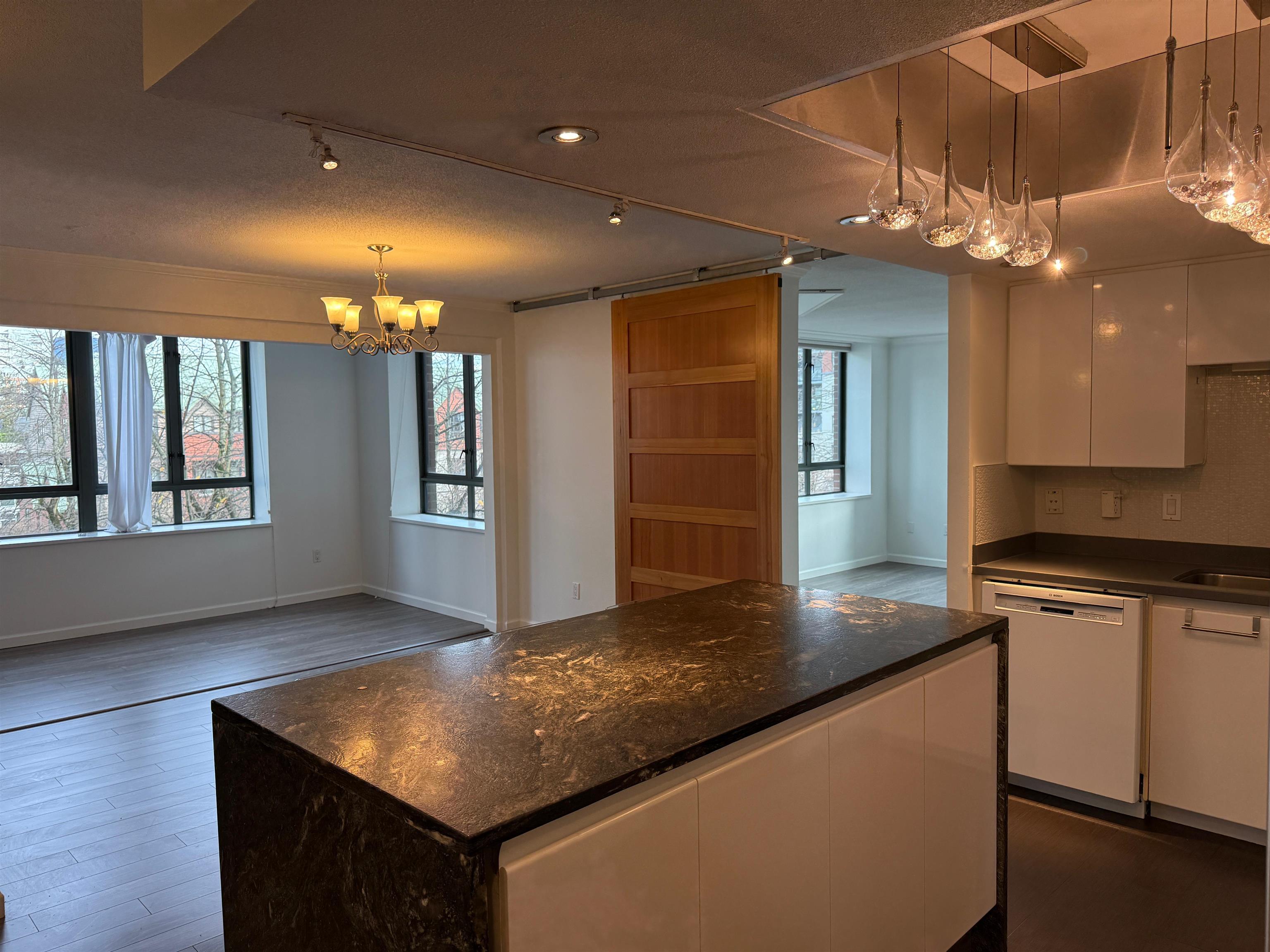 304 1088 QUEBEC STREET, R3075462, BC,