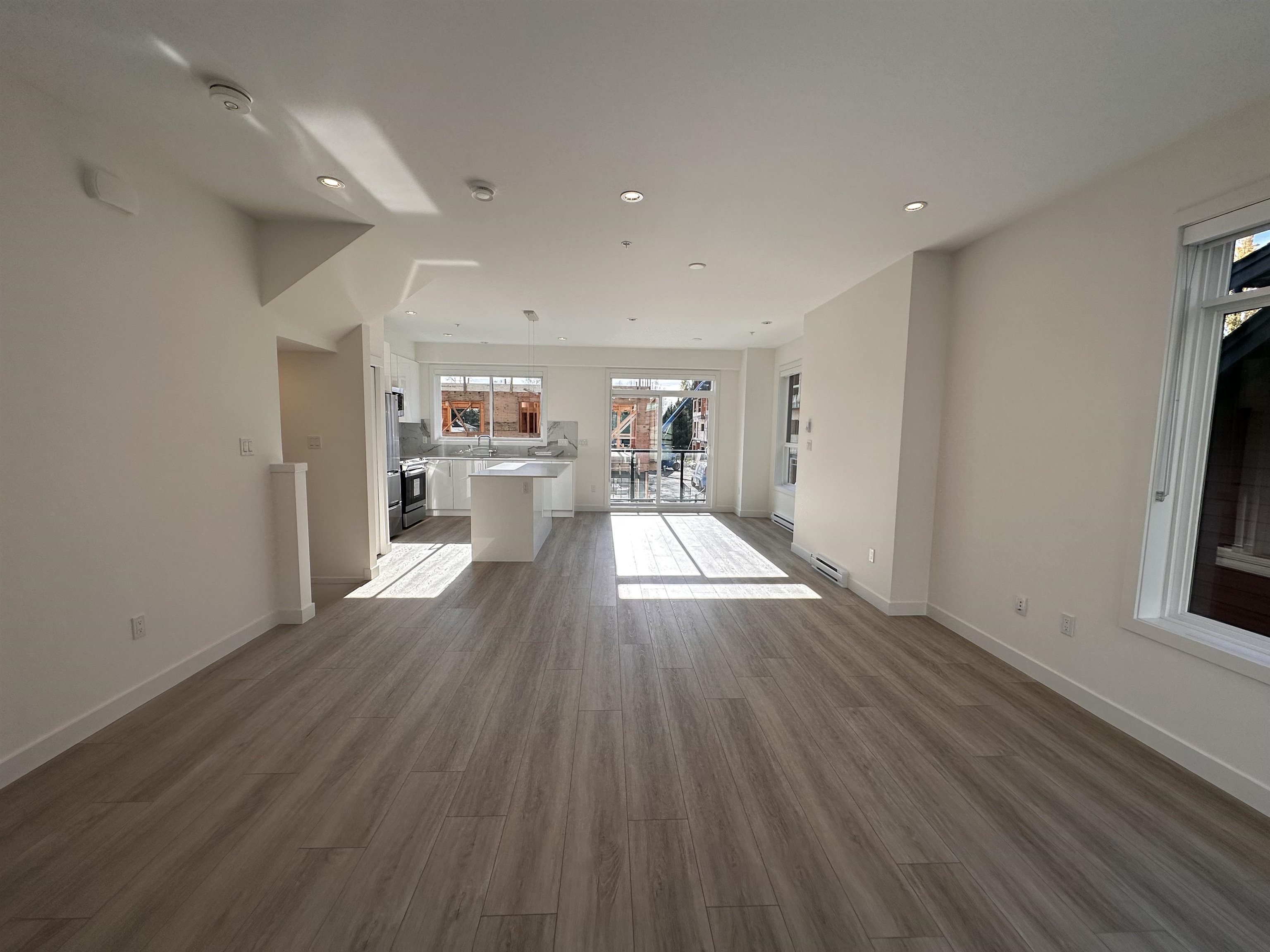 56 4337 BOUNDARY ROAD, R3075483, BC,