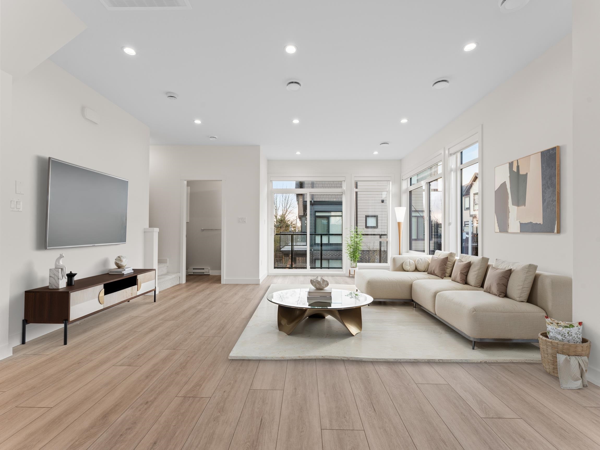 18 4337 BOUNDARY ROAD, R3075489, BC,