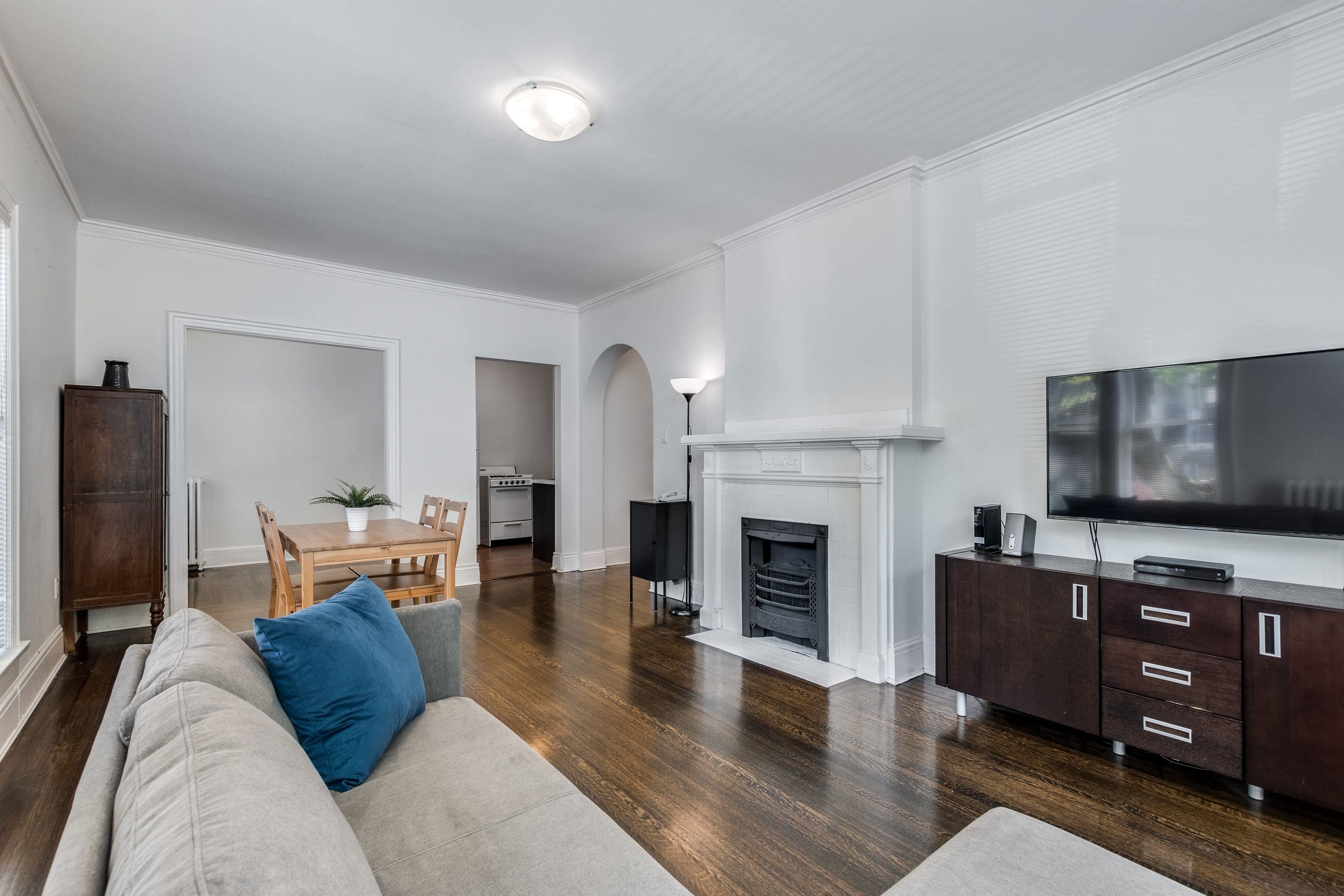 9 935 JERVIS STREET, R3075596, BC,