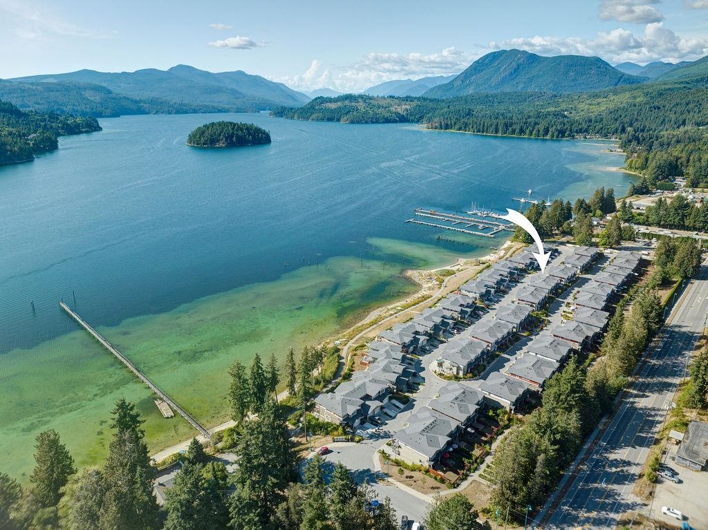 5968 BEACHGATE LANE, Sechelt BC V7Z 0S2, R3075607, BC,