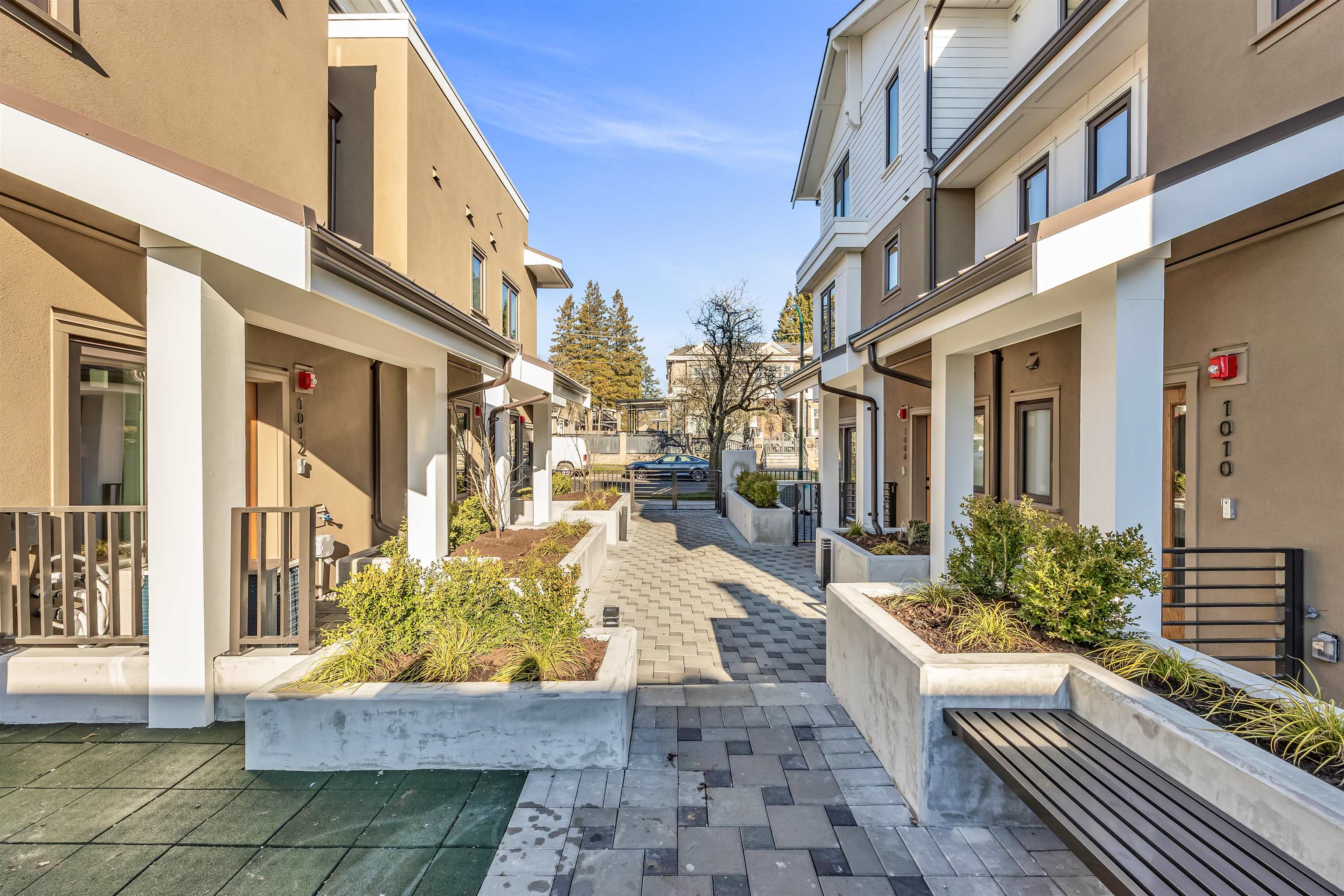 1012 W 52ND AVENUE, Vancouver BC V6P 1H5, R3075727, BC,