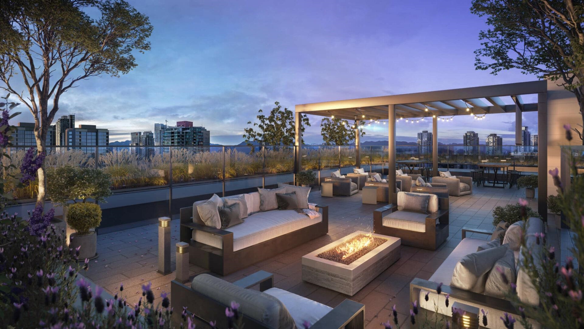 423 82 FIRST STREET, R3075766, BC,