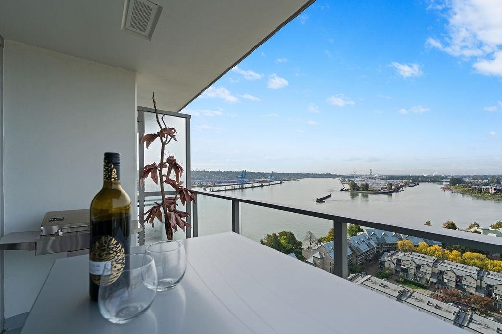 1901 988 QUAYSIDE DRIVE, R3075789, BC,