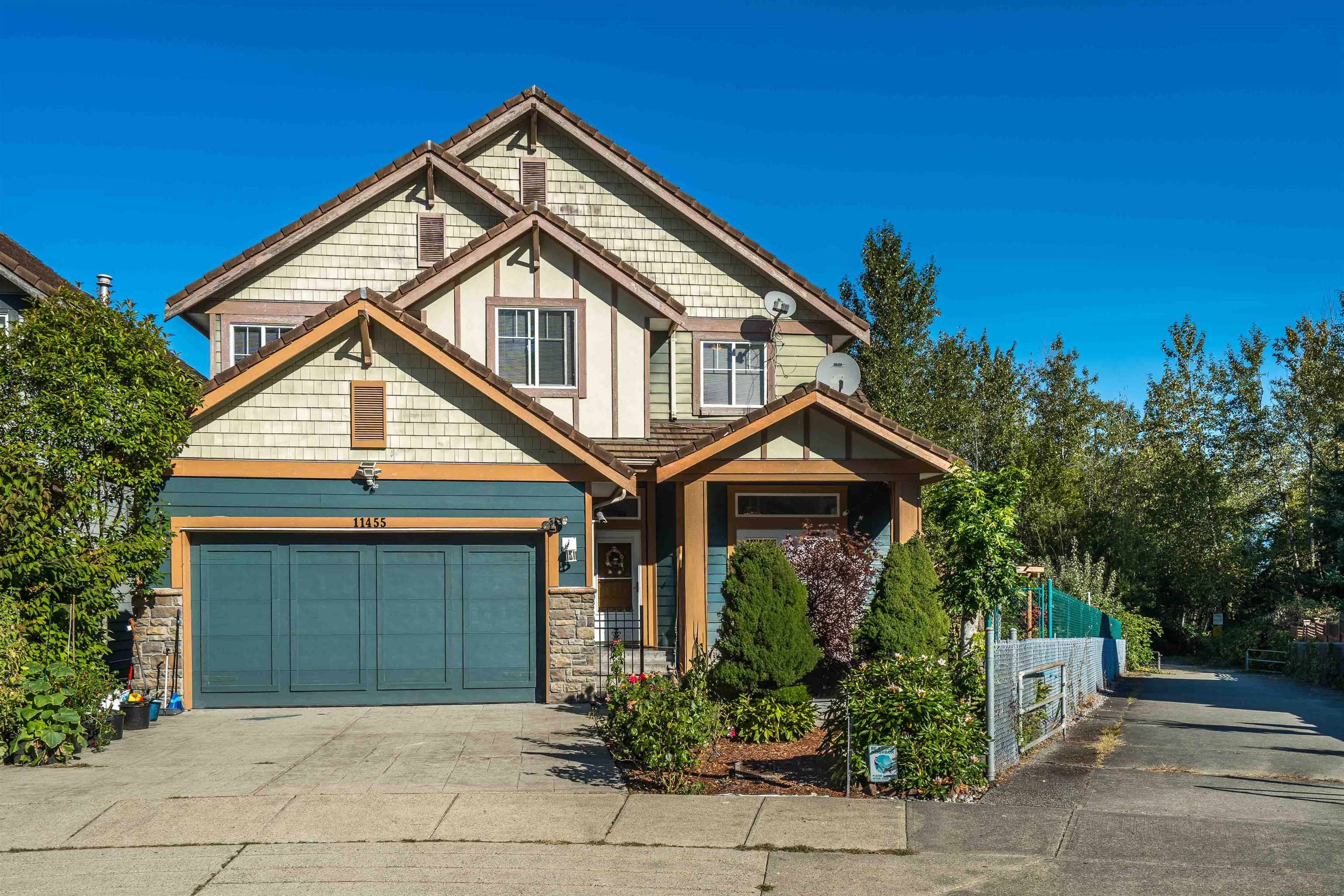 11455 154A STREET, Surrey BC V3R 2V7, R3075810, BC,