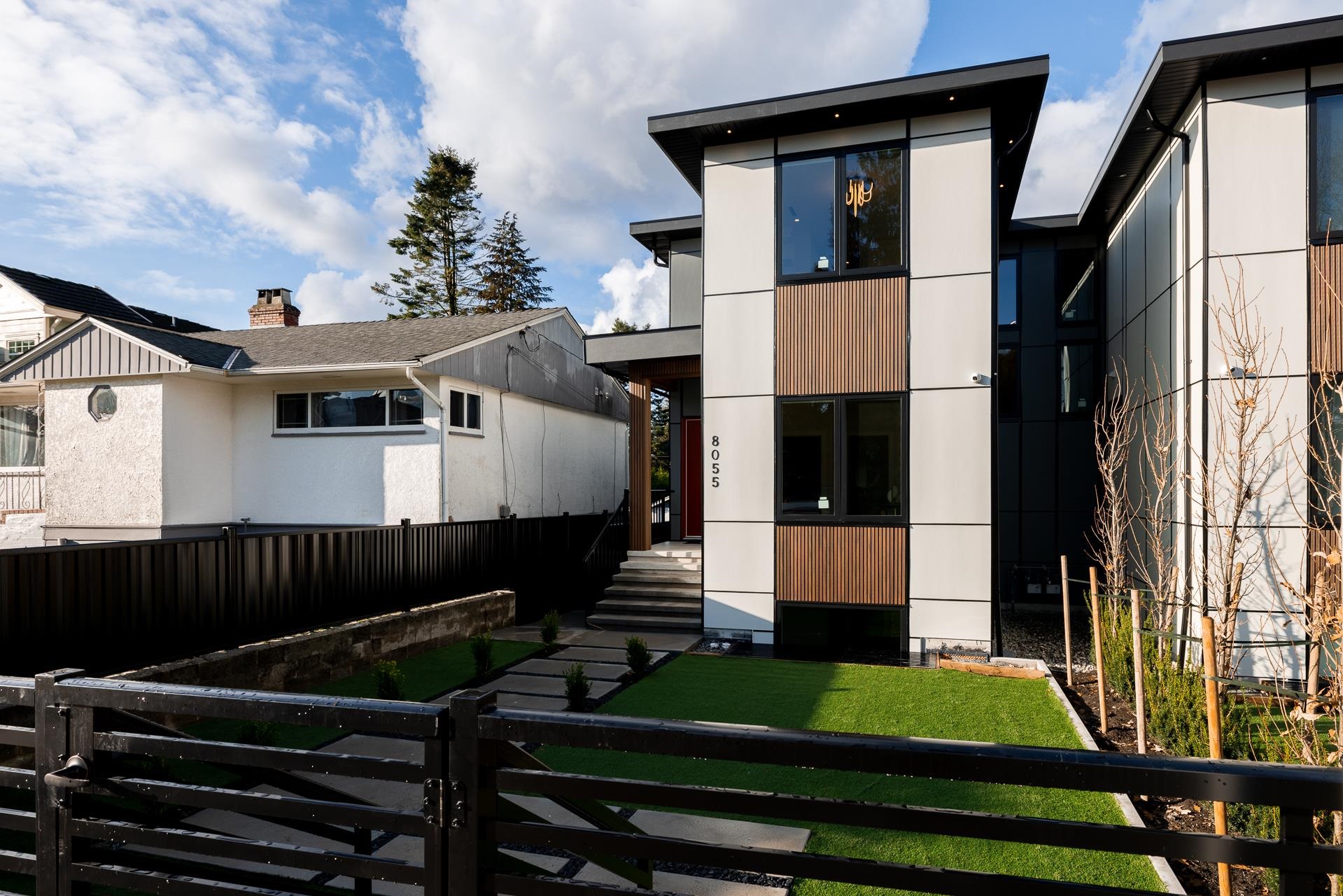 8055 18TH AVENUE, Burnaby BC V3N 1J9, R3075829, BC,