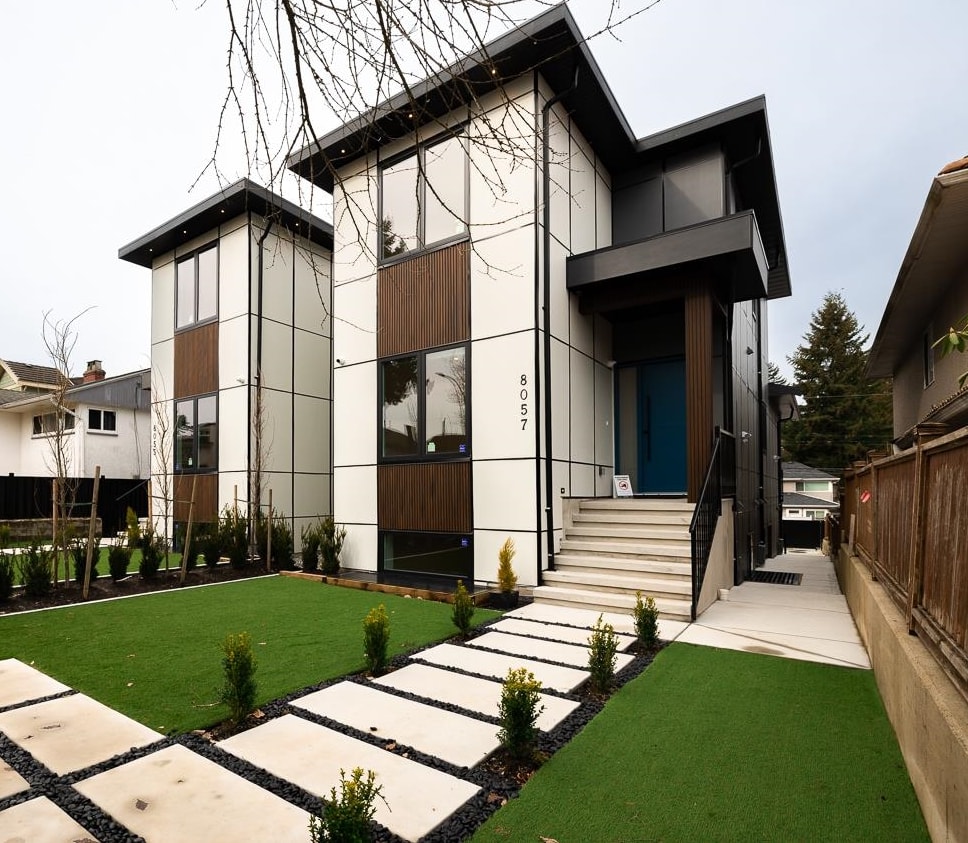 8057 18TH AVENUE, Burnaby BC V3N 1J9, R3075875, BC,