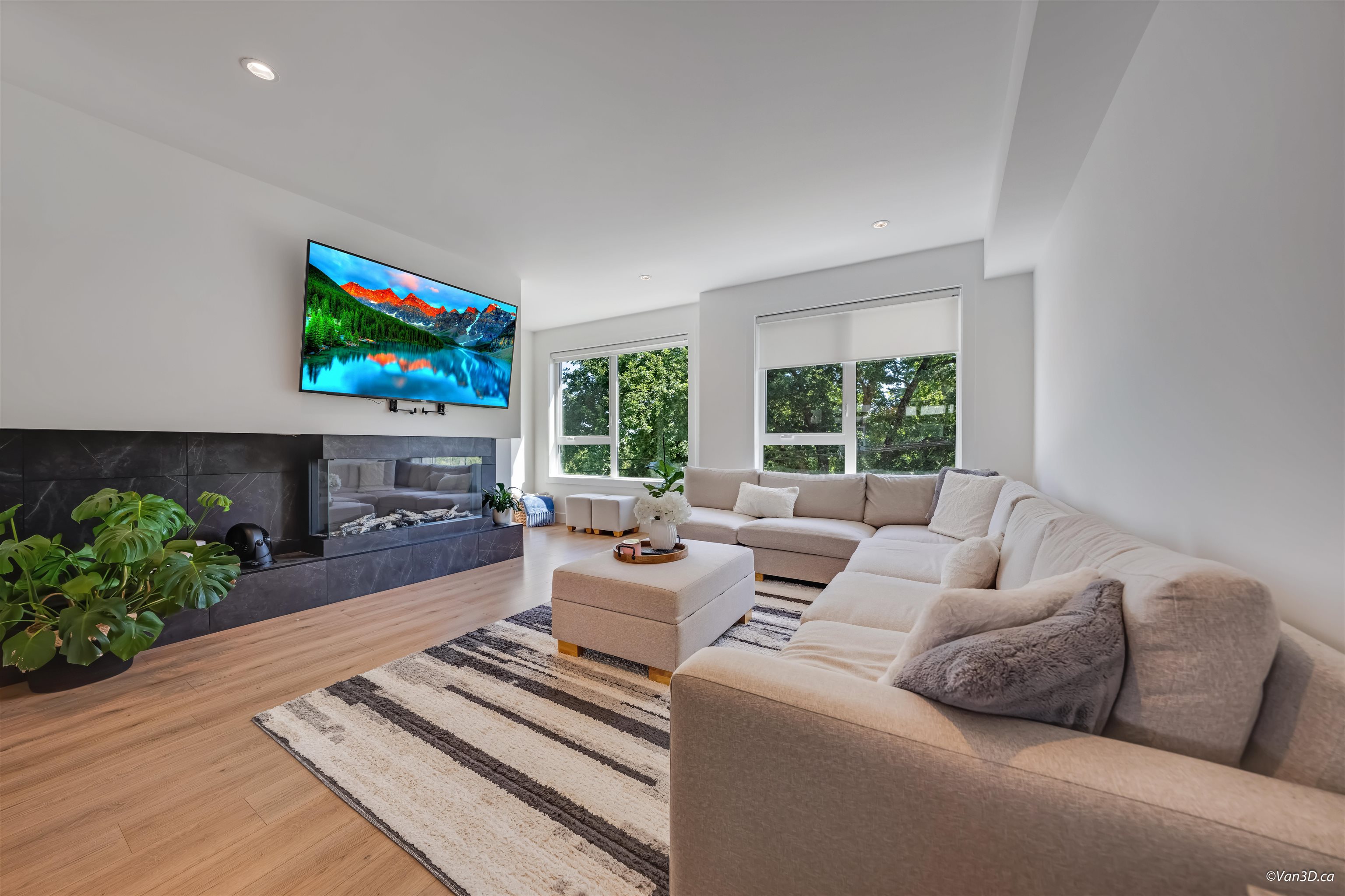 30 15030 28 AVENUE, R3075912, BC,