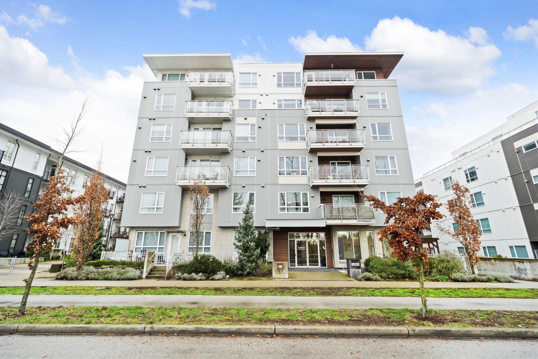 623 13963 105 BOULEVARD, R3075927, BC,