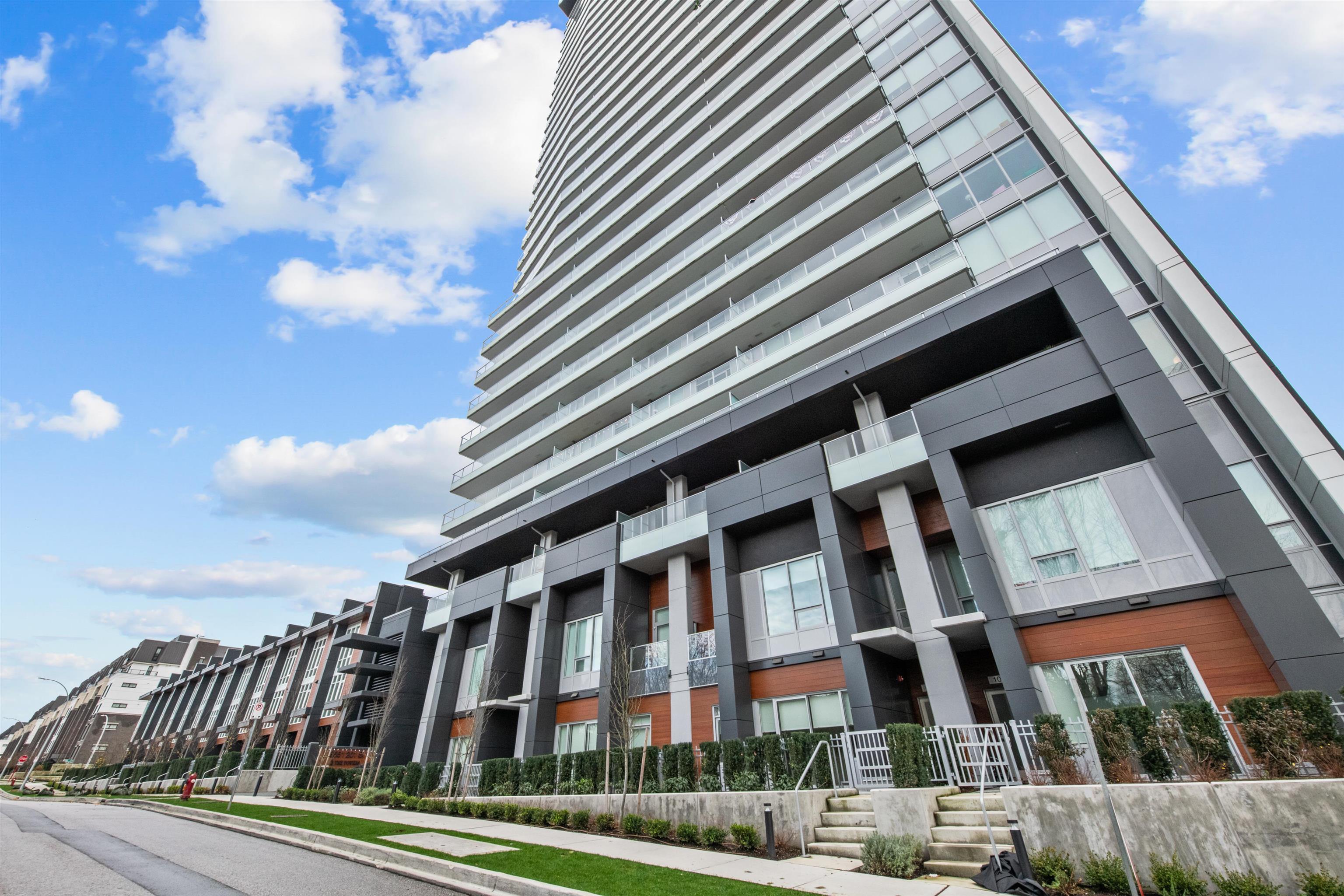 2401 8551 201ST, R3075989, BC,