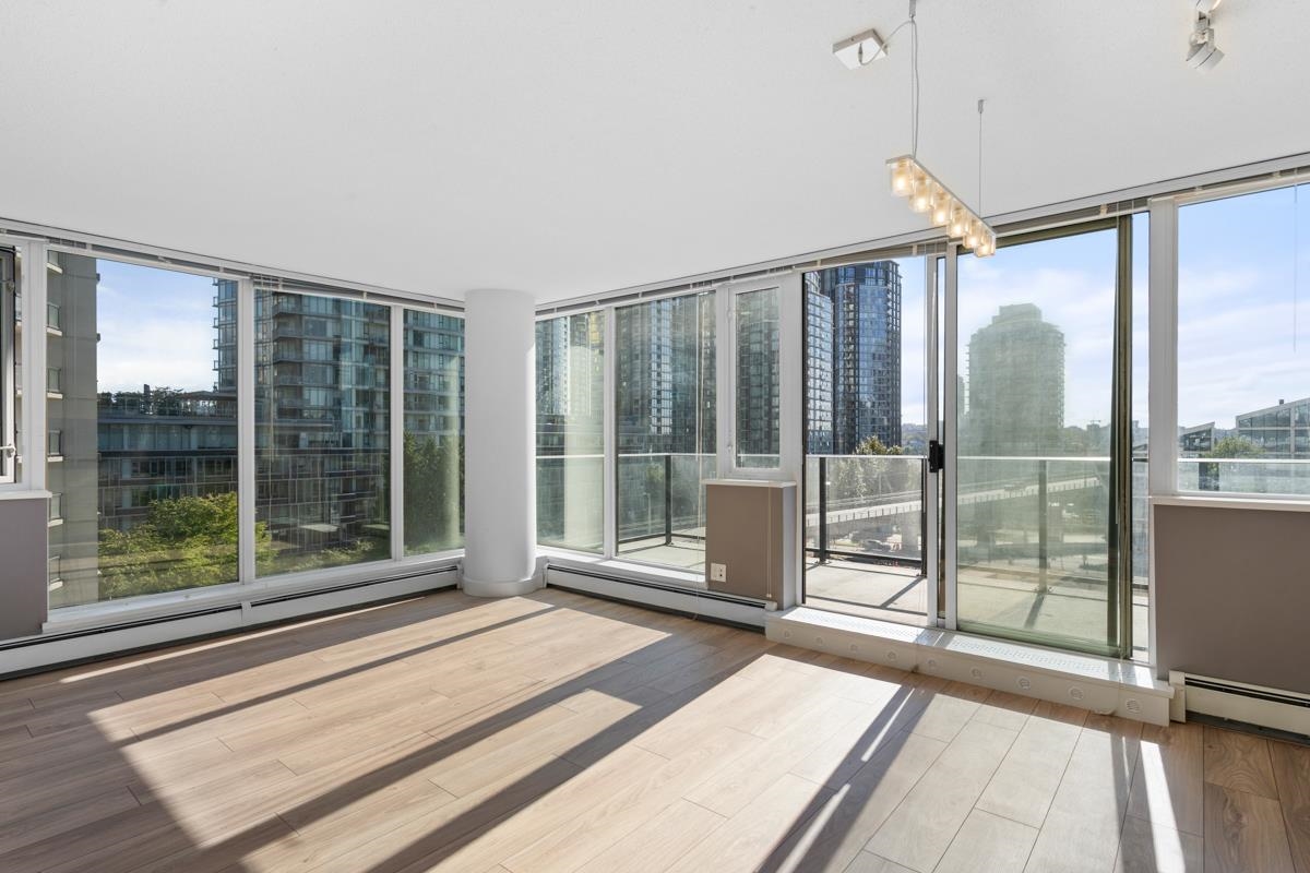 509 1325 ROLSTON STREET, R3075991, BC,