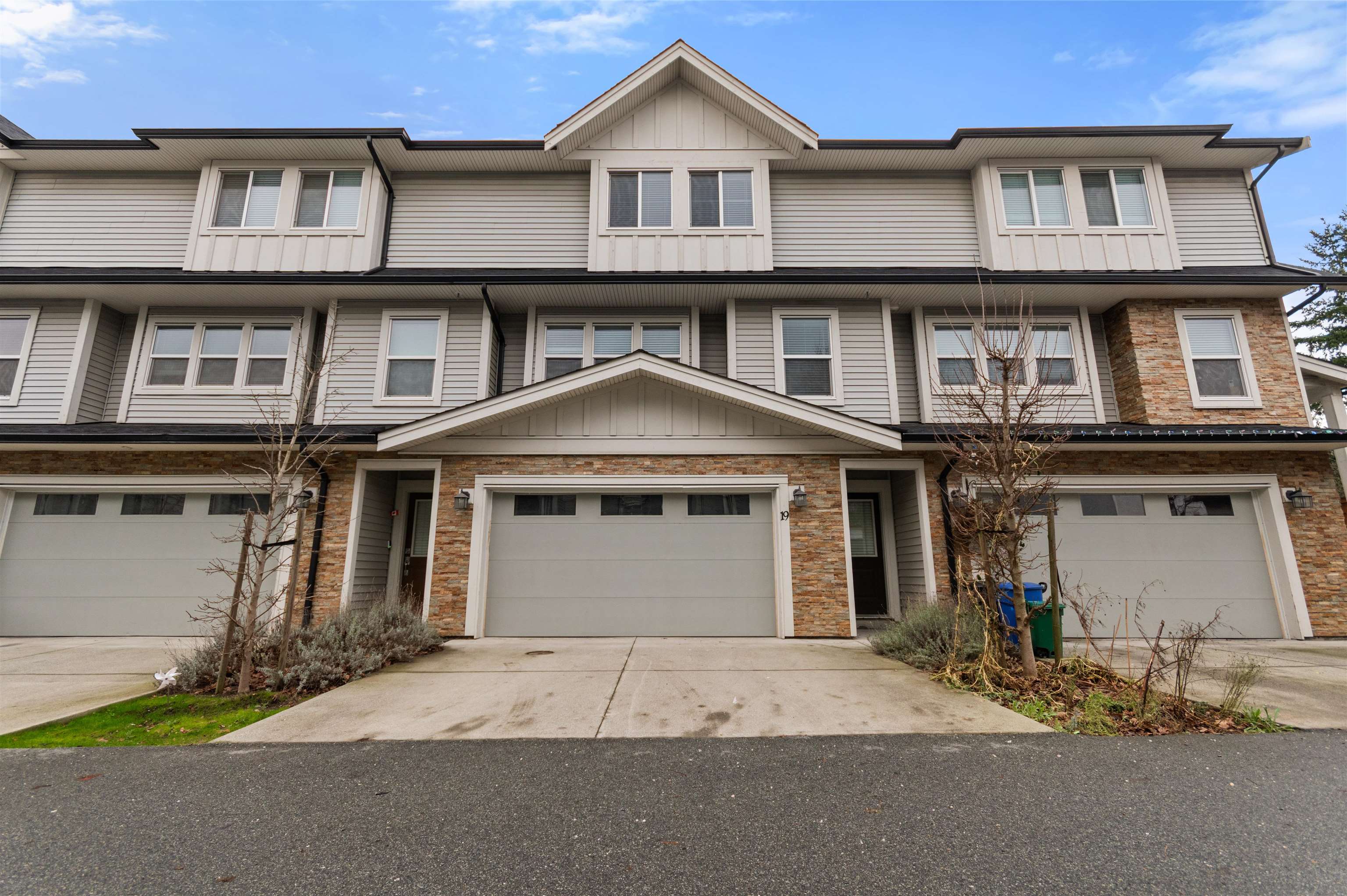 19 45455 SPADINA AVENUE, R3076118, BC,